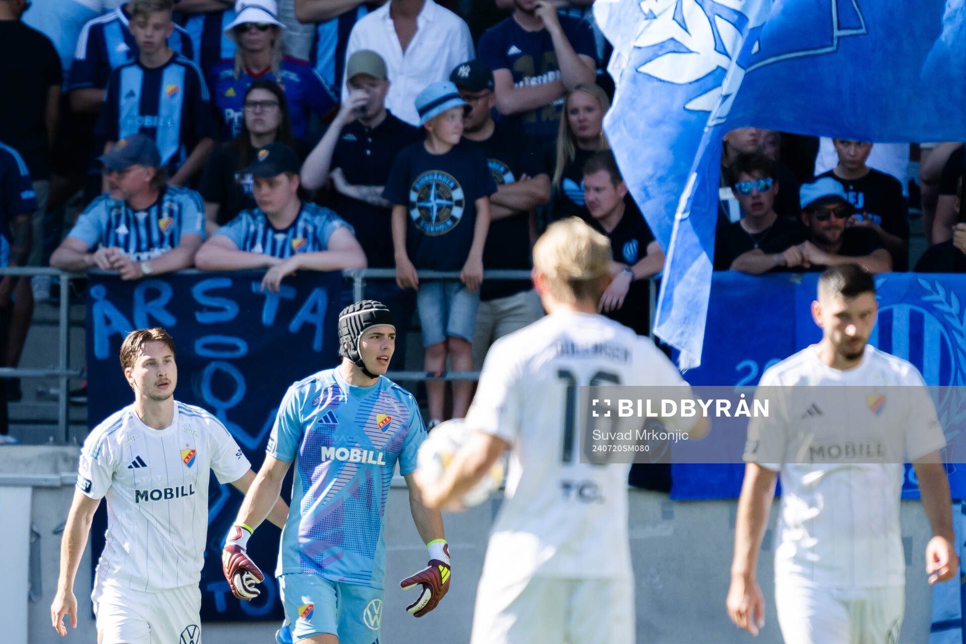 Djurgårdens målvakt Jacob Widell Zetterström deppar