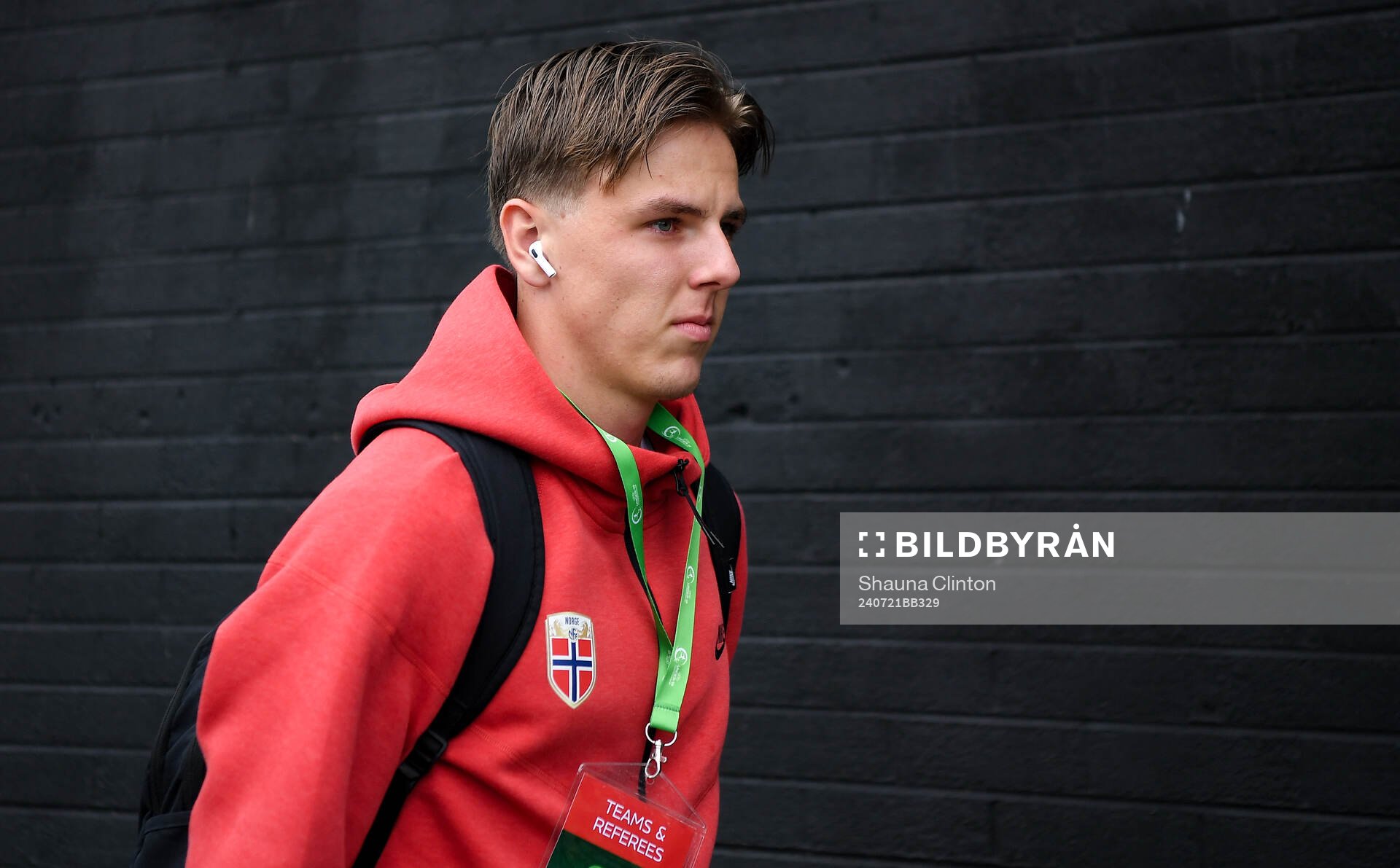 Julian Gonstad of Norway arrives before the UEFA European Under-19 Championship group stage football match between Northern Ireland and Norway on July 21, 2024 in Belfast.