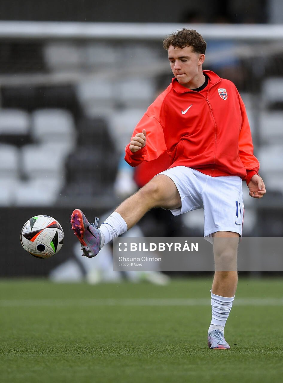 Edvin Austbo of Norway warms-up