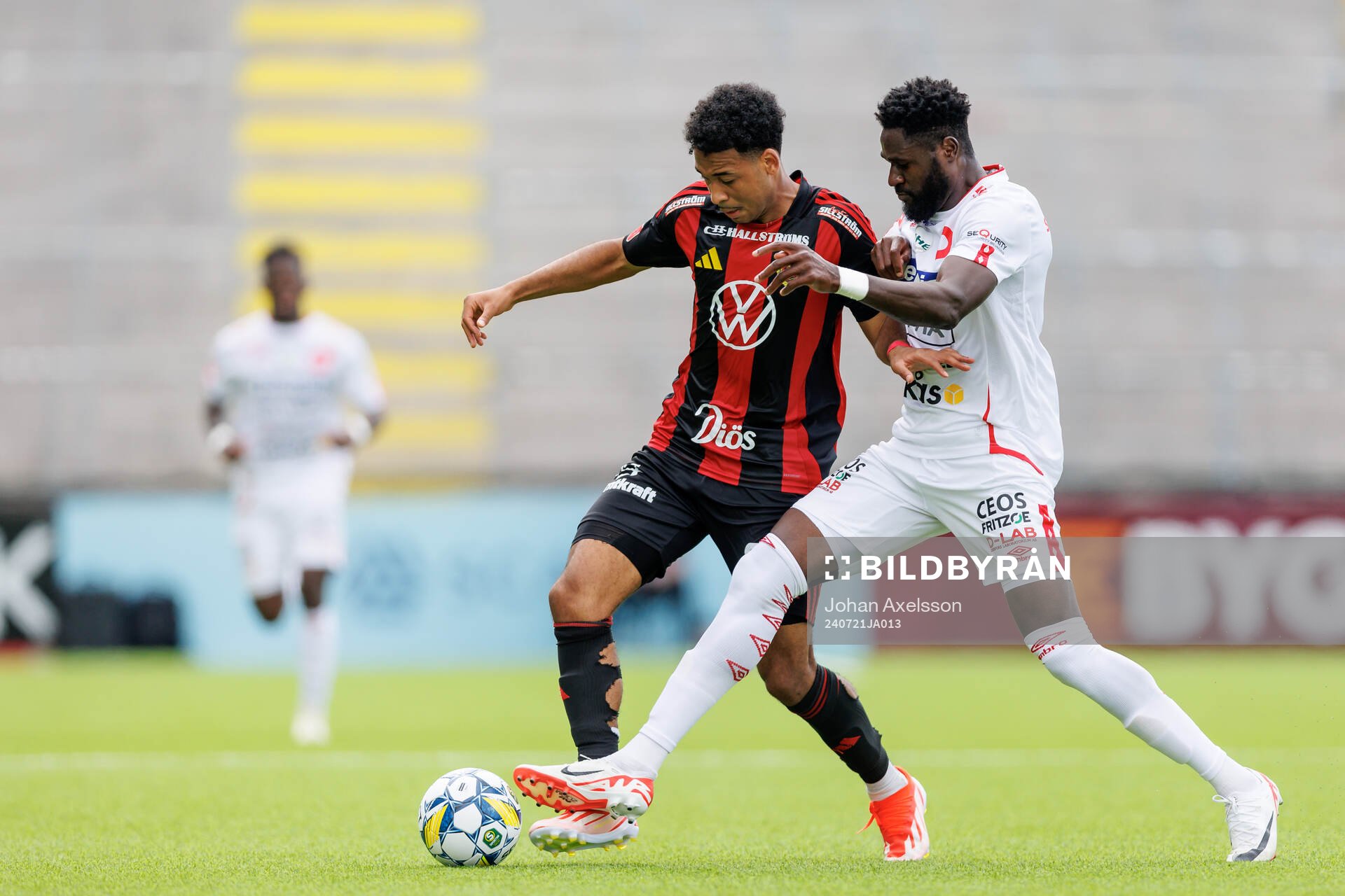 Östersunds Arquimides Ordonez och Degerfors Nasiru Moro