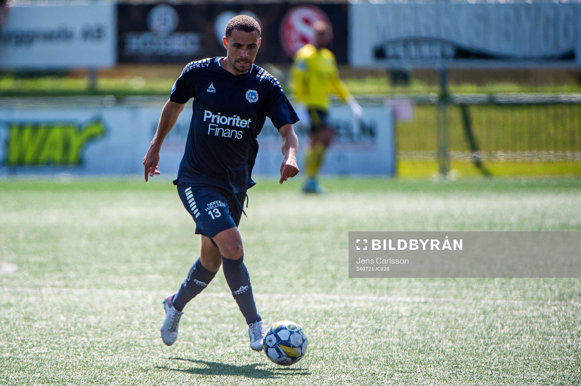 Utsiktens Malkolm Moenza under fotbollsmatchen i Superettan mellan Sandviken och Utsikten den 21 juli 2024 i Sandviken. 