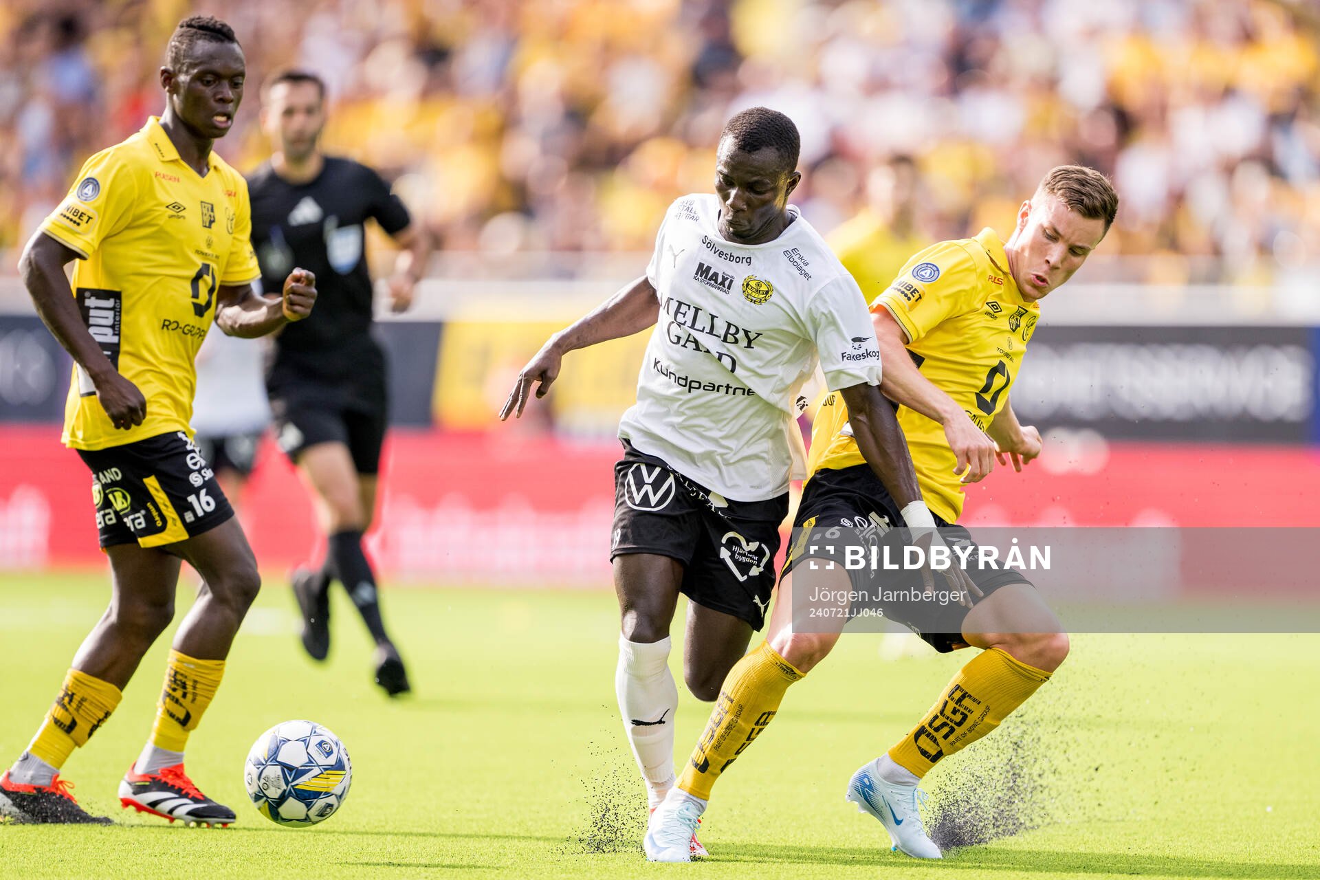 Mjällbys Abdoulie Manneh och Elfsborgs Andri Fannar