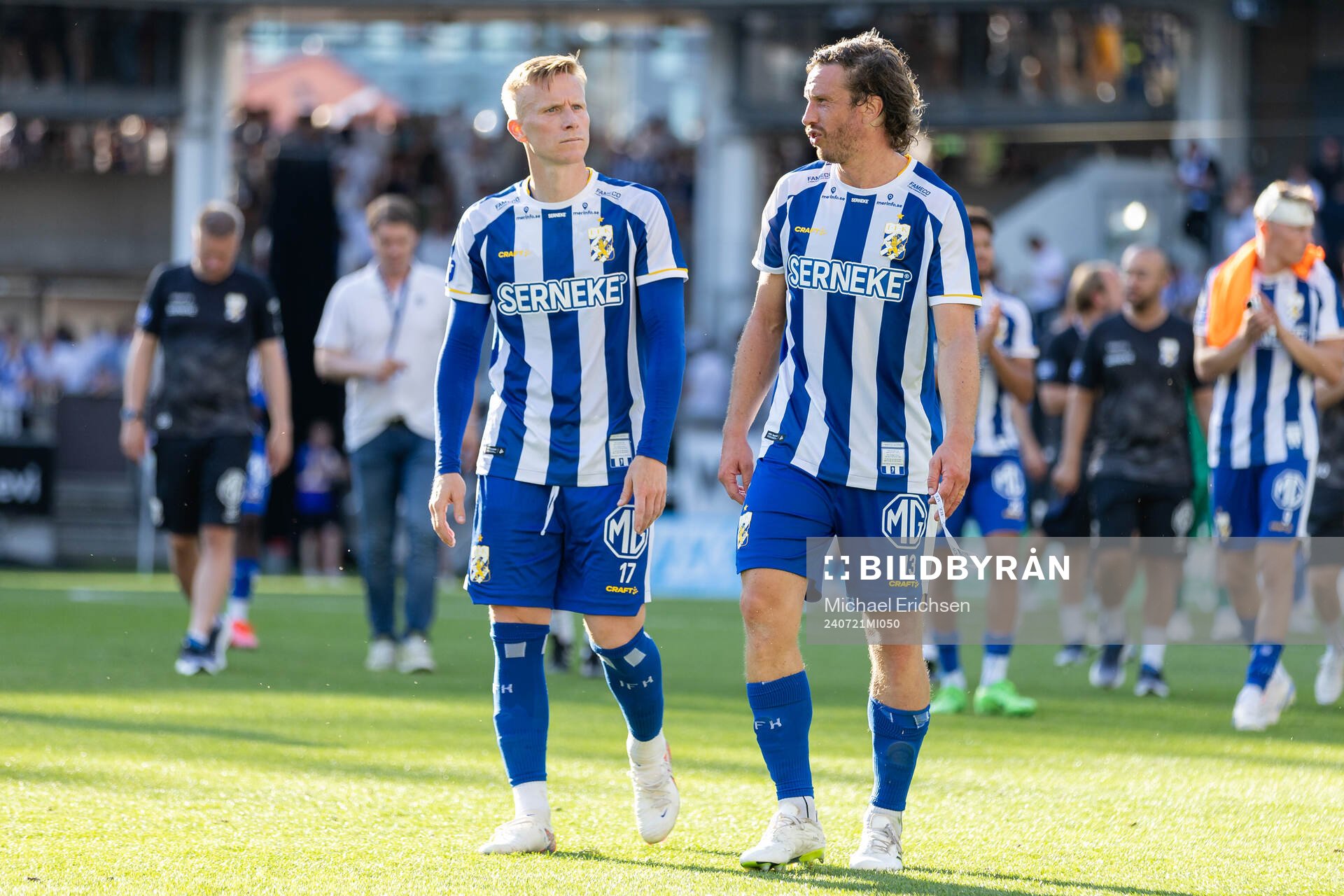 IFK Göteborgs Oscar Wendt och Gustav Svensson deppar