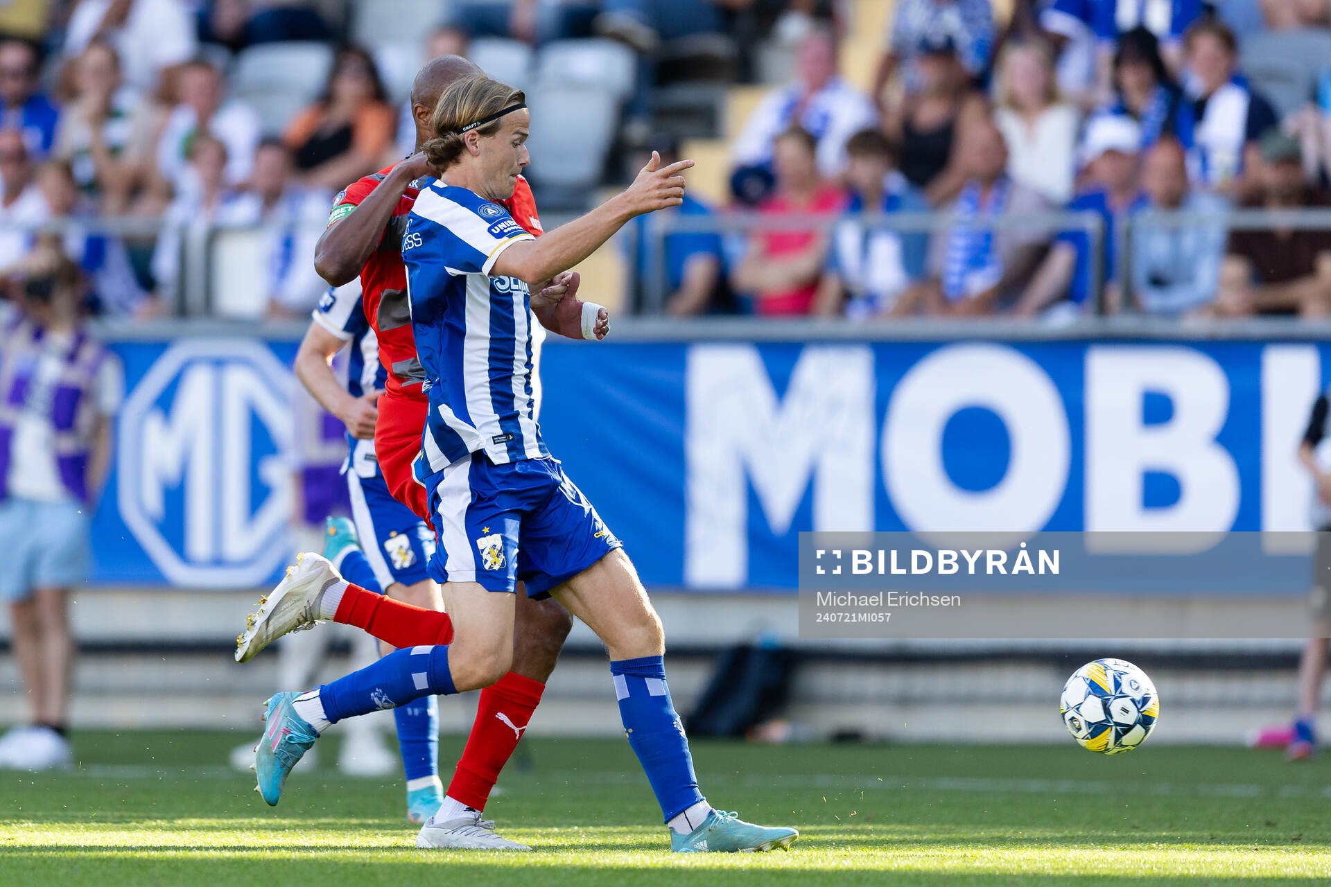 IFK Göteborgs August Erlingmark och Västerås Jabir