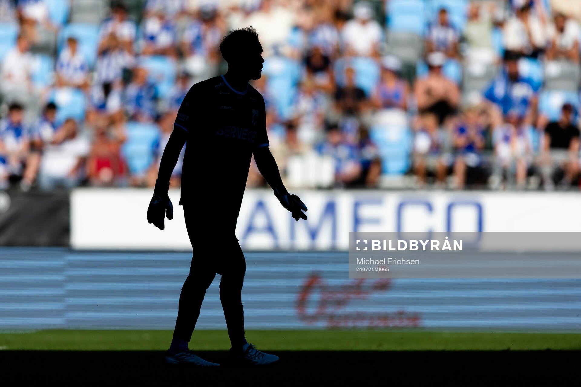 IFK Göteborgs målvakt Elis Bishesari under fotbollsmatchen i Allsvenskan mellan IFK Göteborg och Västerås den 21 juli 2024 i Göteborg.