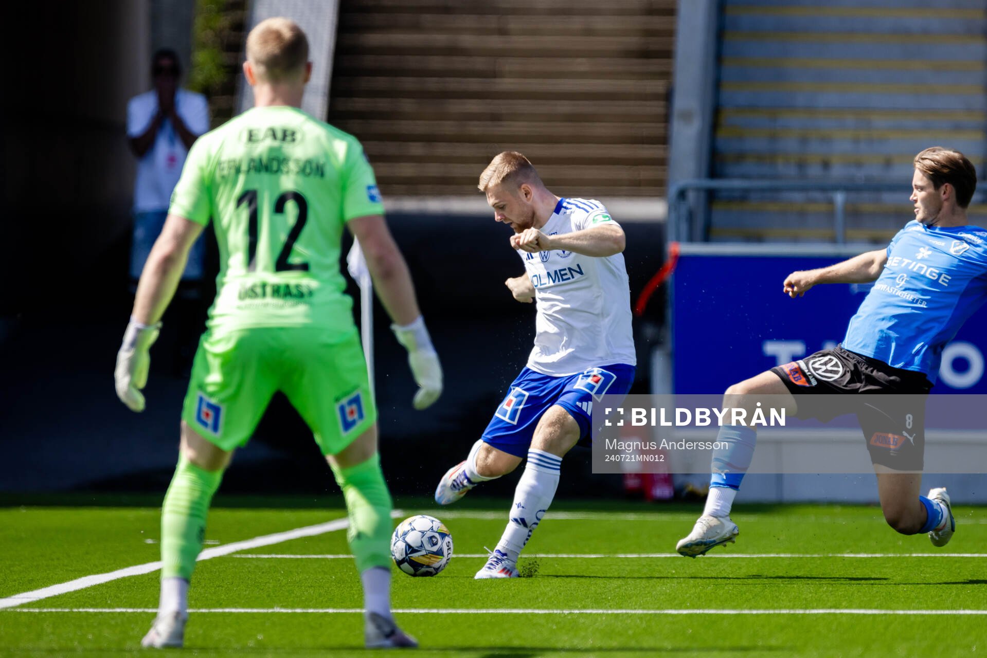 IFK Norrköpings Dino Salihovic nder fotbollsmatchen i
