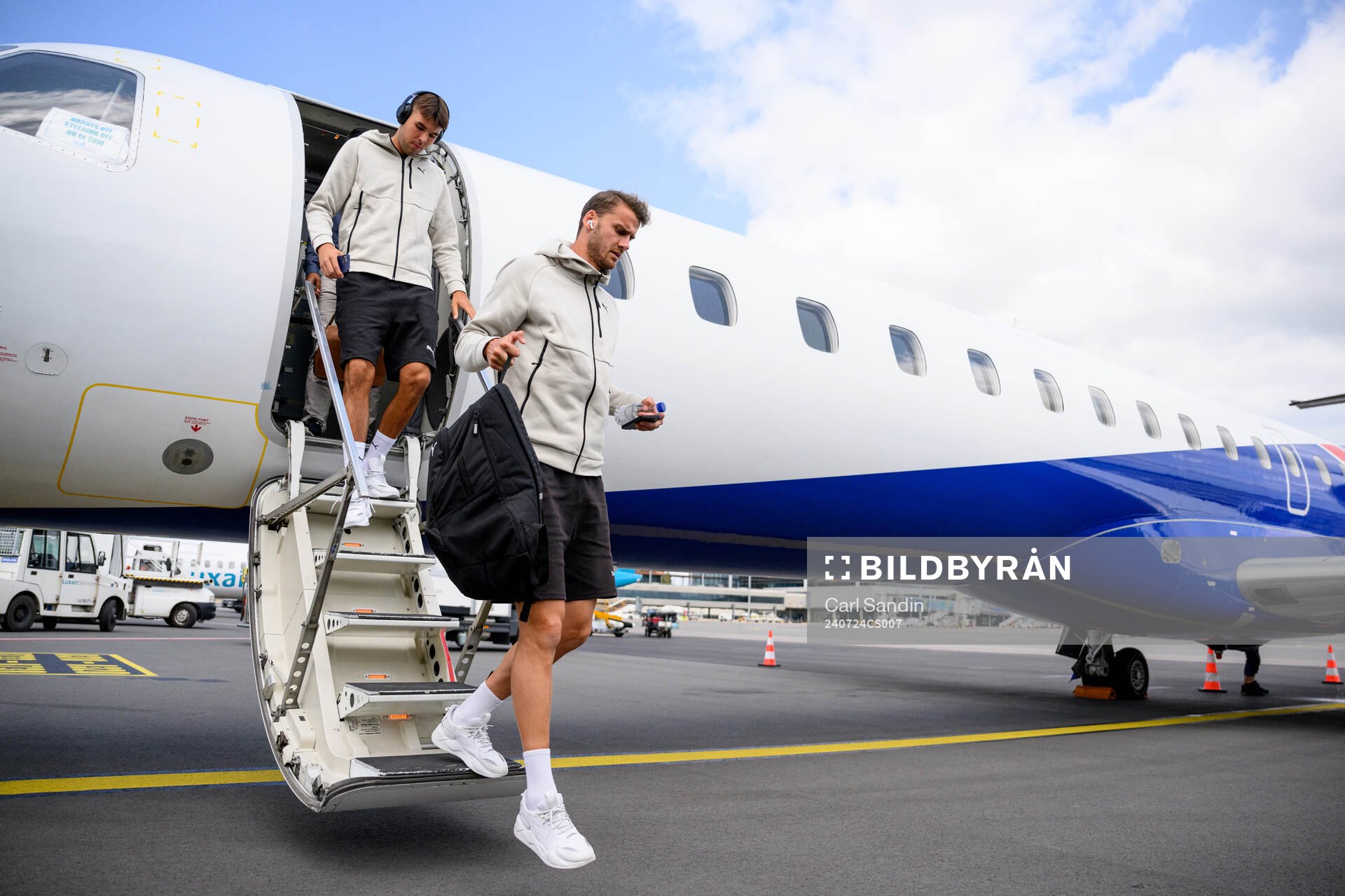 goalkeeper Sebastian Banozic and Johan Hammar