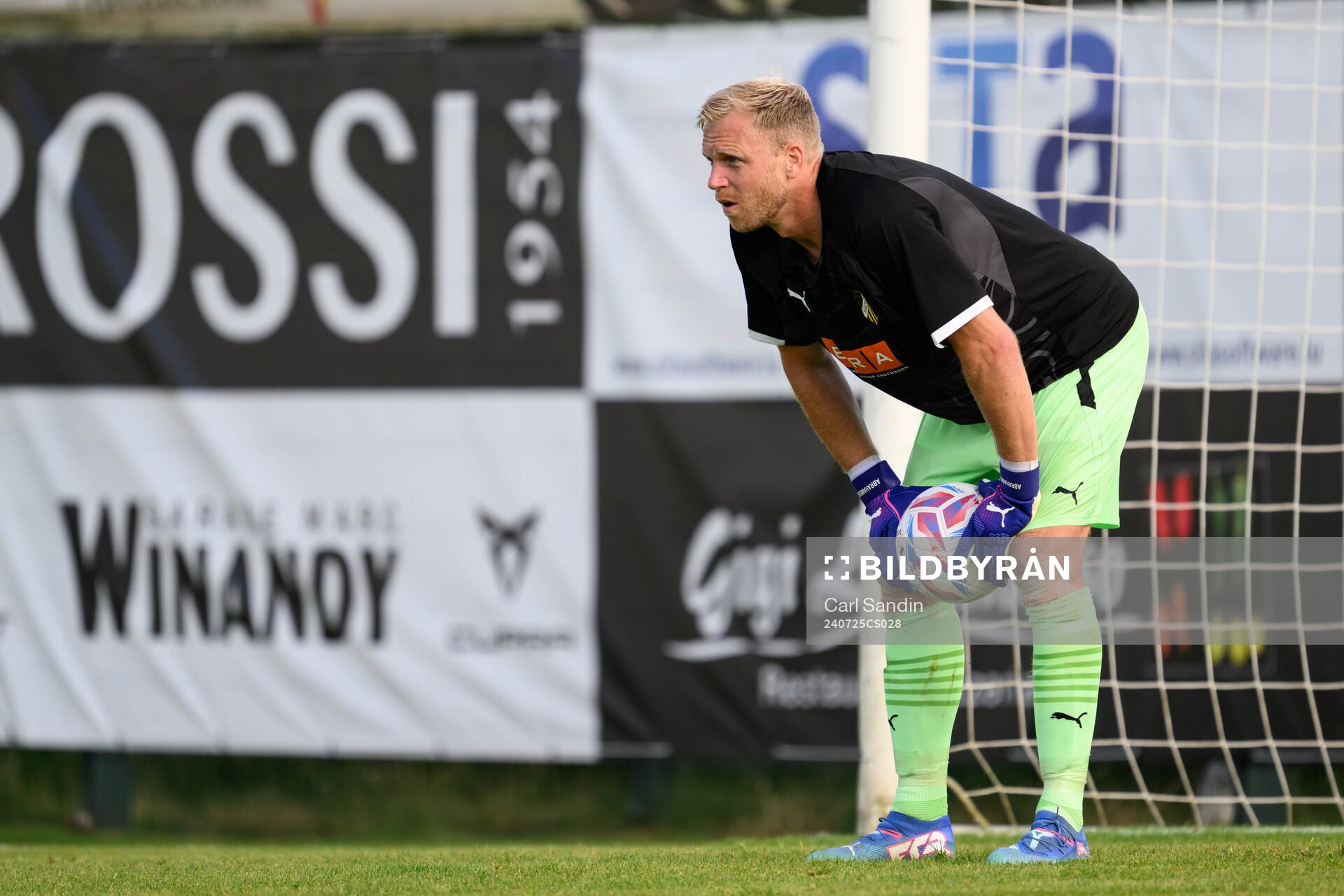 goalkeeper Peter Abrahamsson of Häcken
