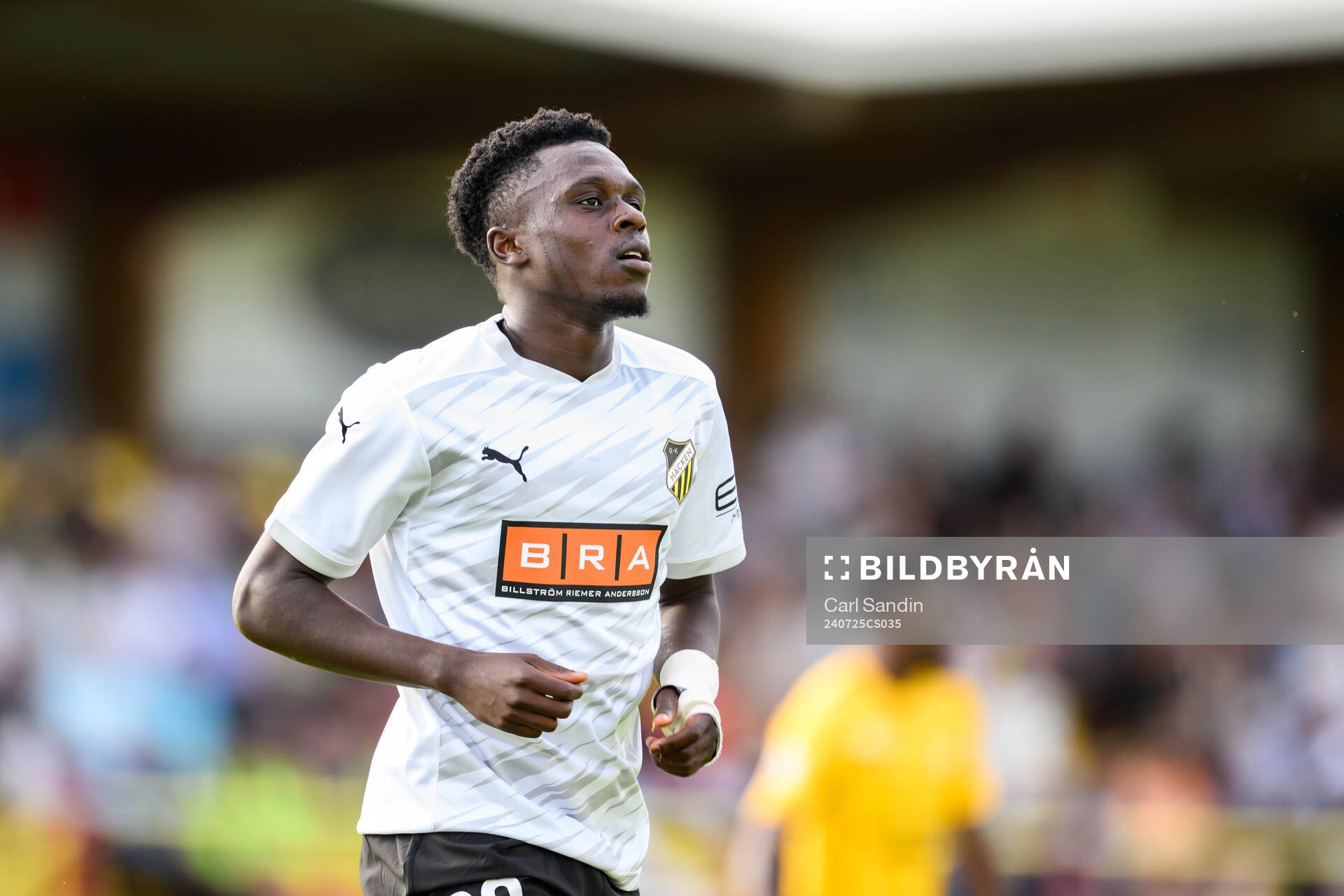 Zeidane Inoussa of Häcken celebrates
