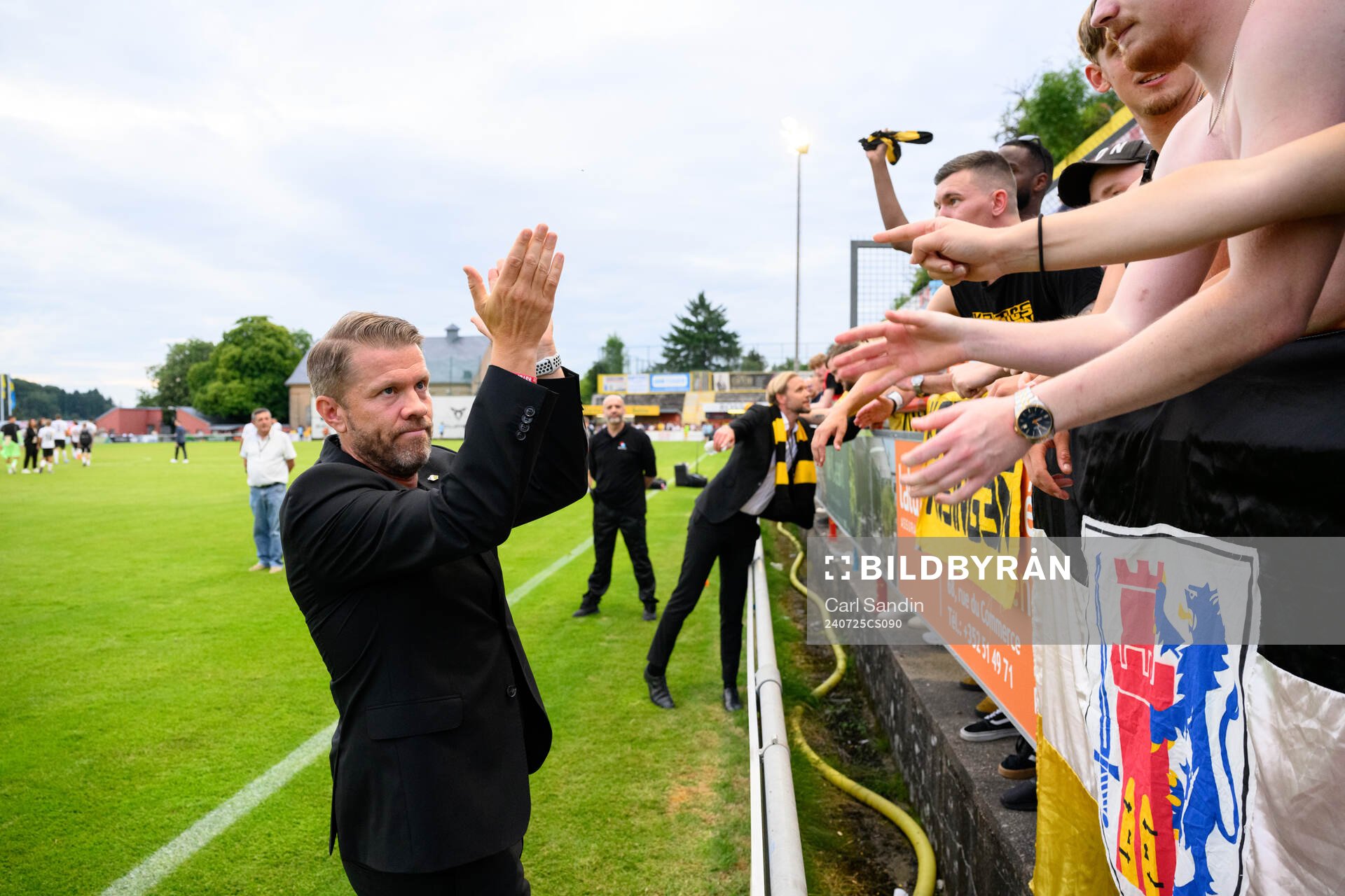 Head coach Pål Arne Johansen of Häcken celebrates