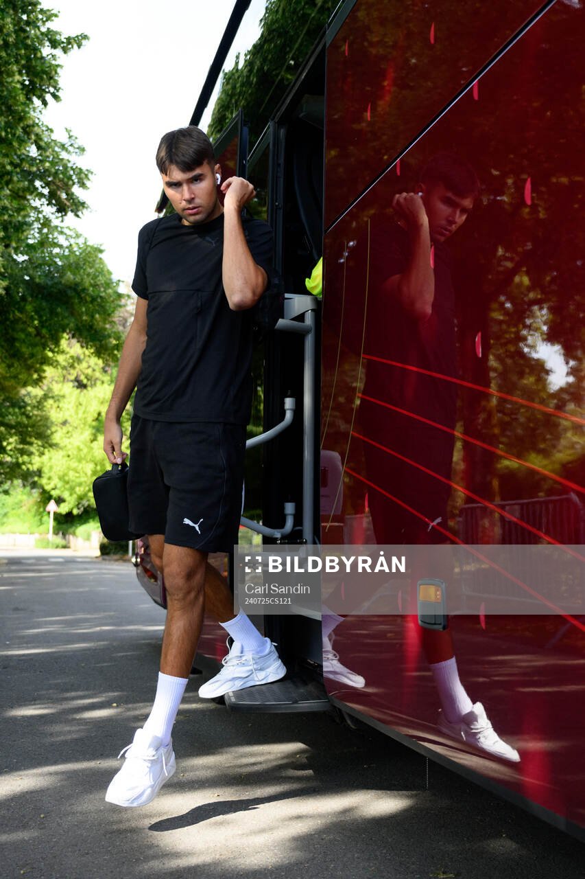 goalkeeper Sebastian Banozic of Häcken