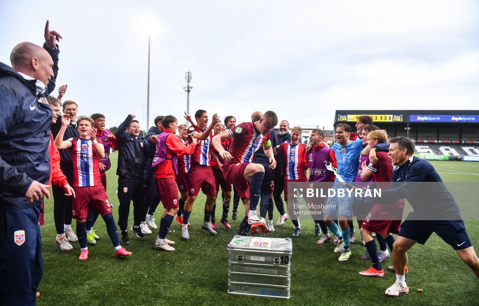 Norway players celebrate their victory in the FIFA Under-20