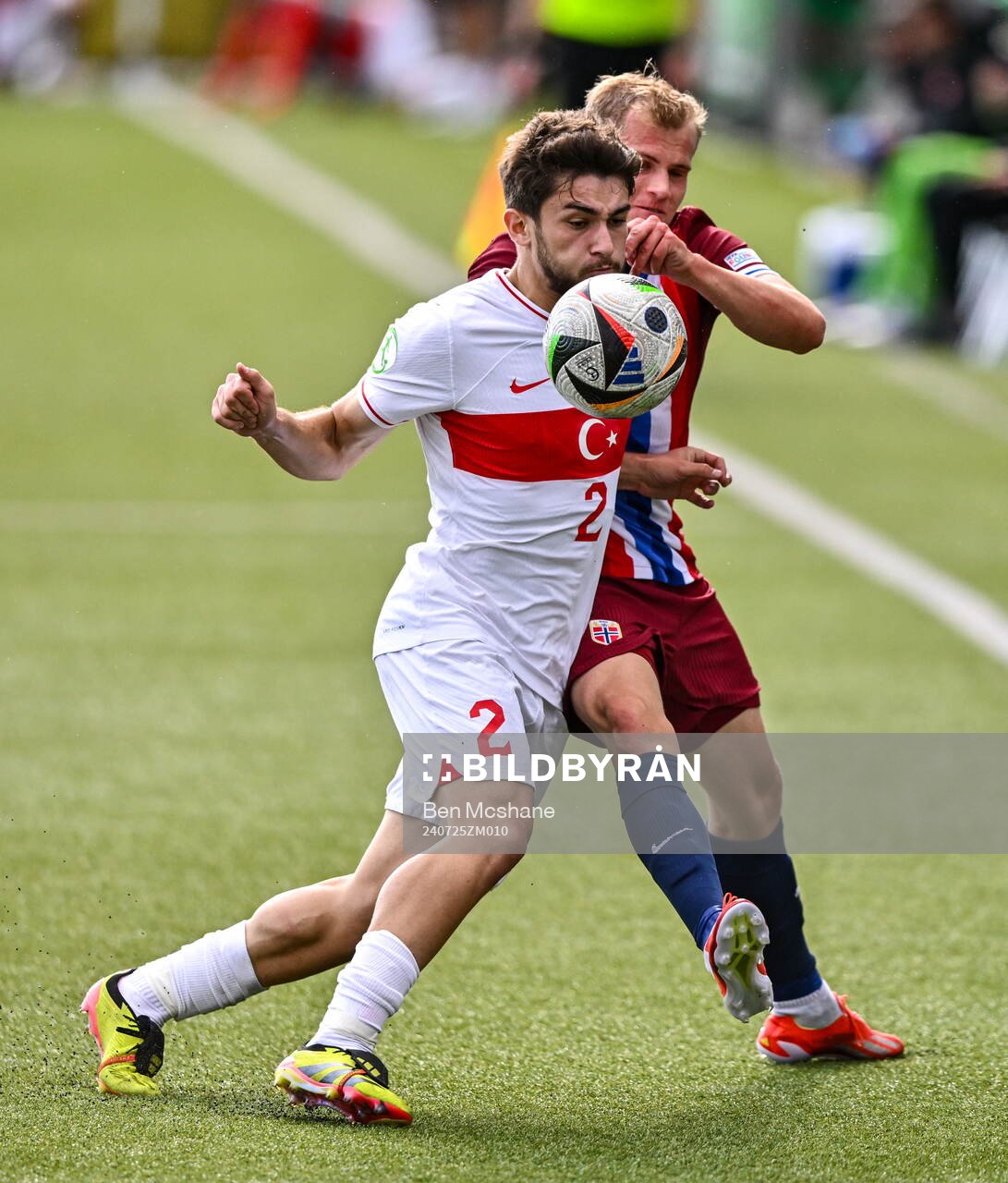Ali Turap Bulbul of Turkiye in action against Aleksander
