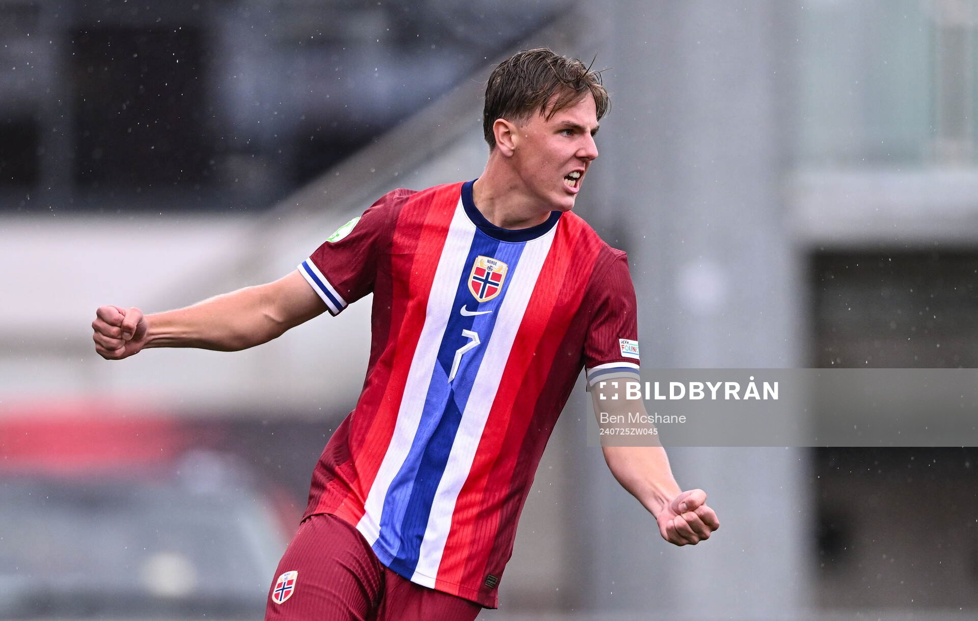 Julian Gonstad of Norway celebrates