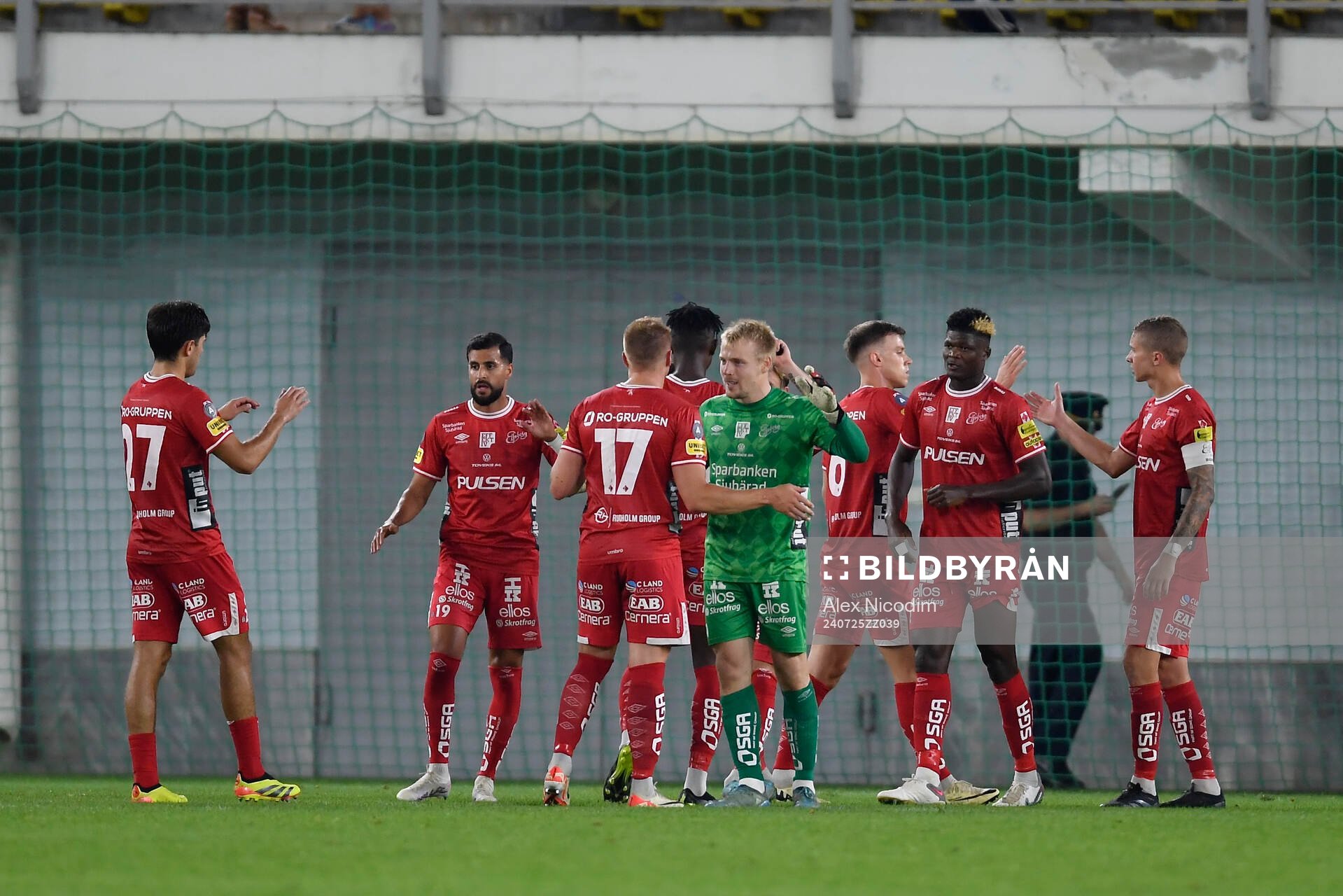 Players of Elfsborg celebrate