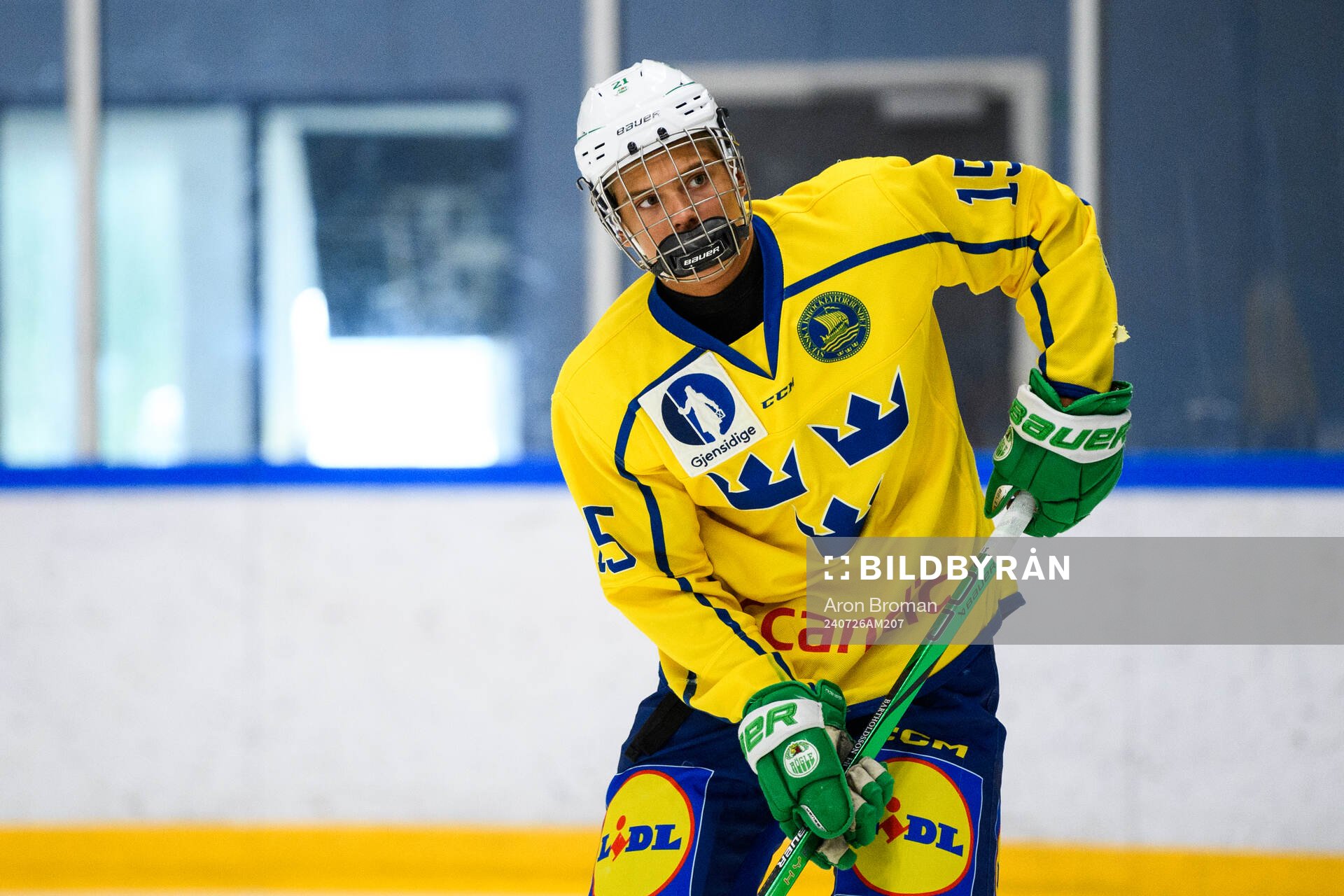 Nils Bartholdsson of Sweden