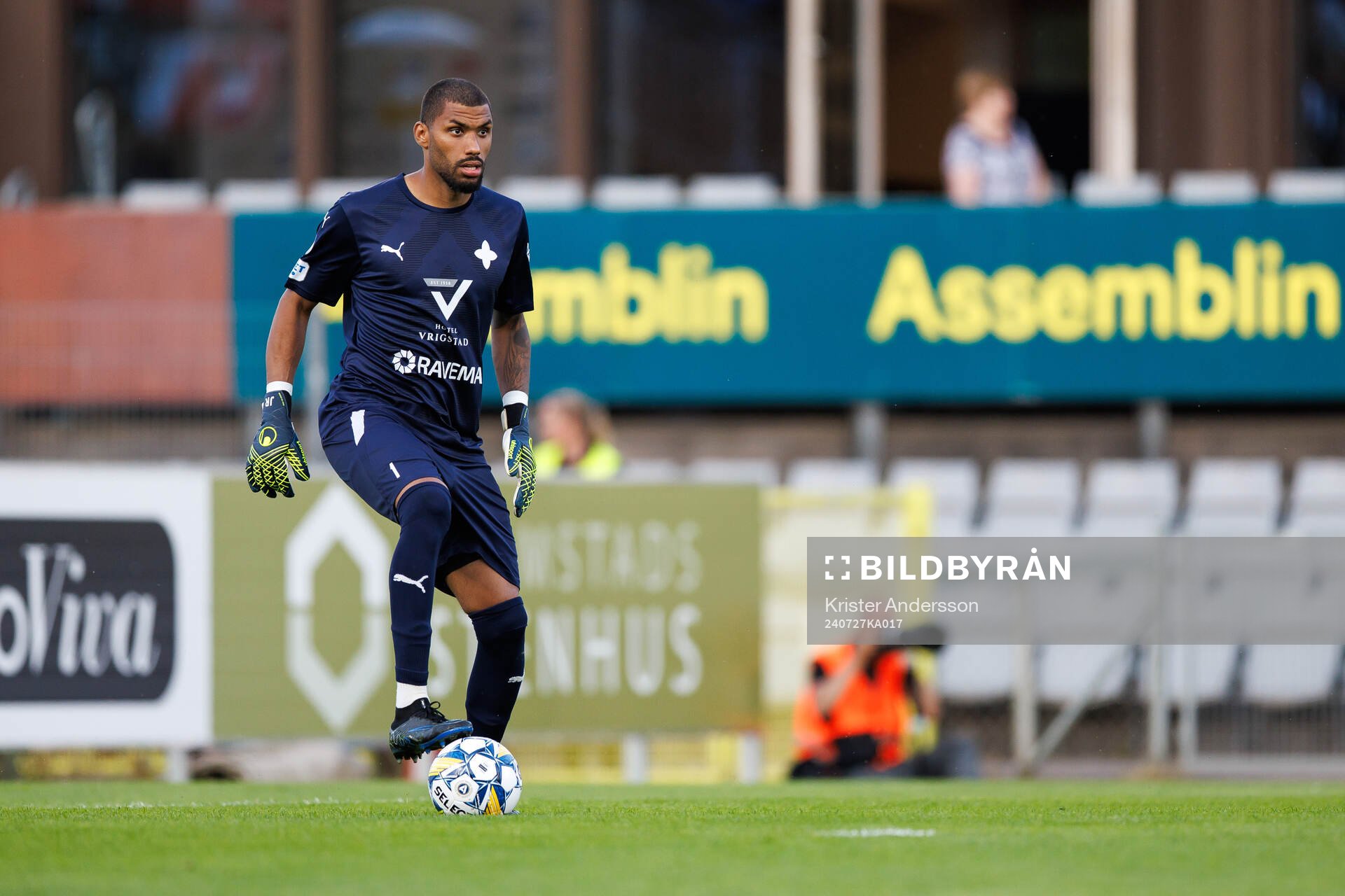 Värnamos målvakt Jonathan Ursin Rasheed