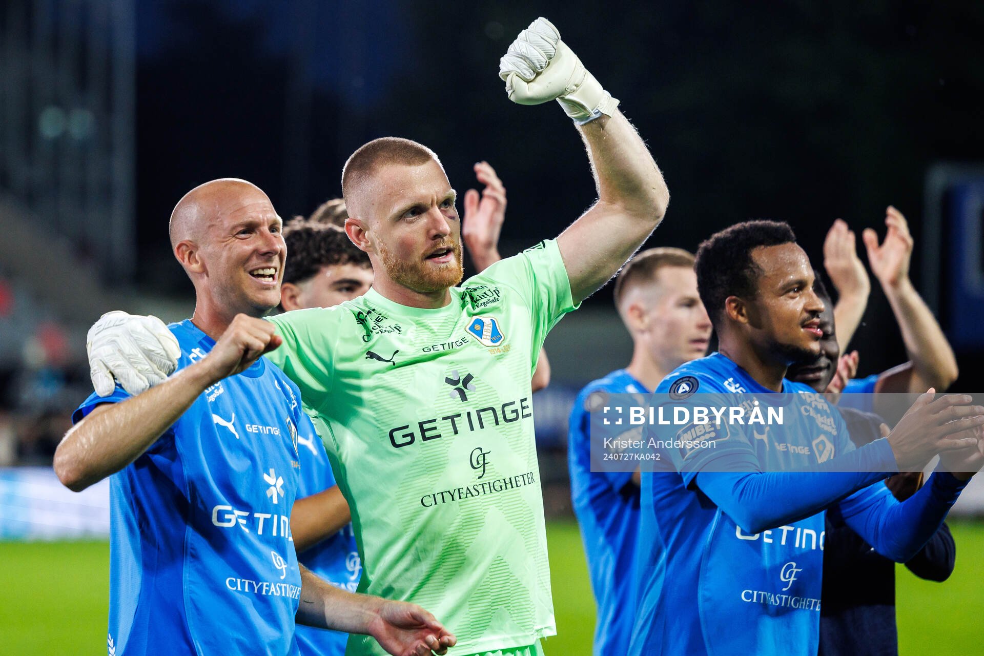 Halmstads Andreas Johansson och målvakt Tim Erlandsson