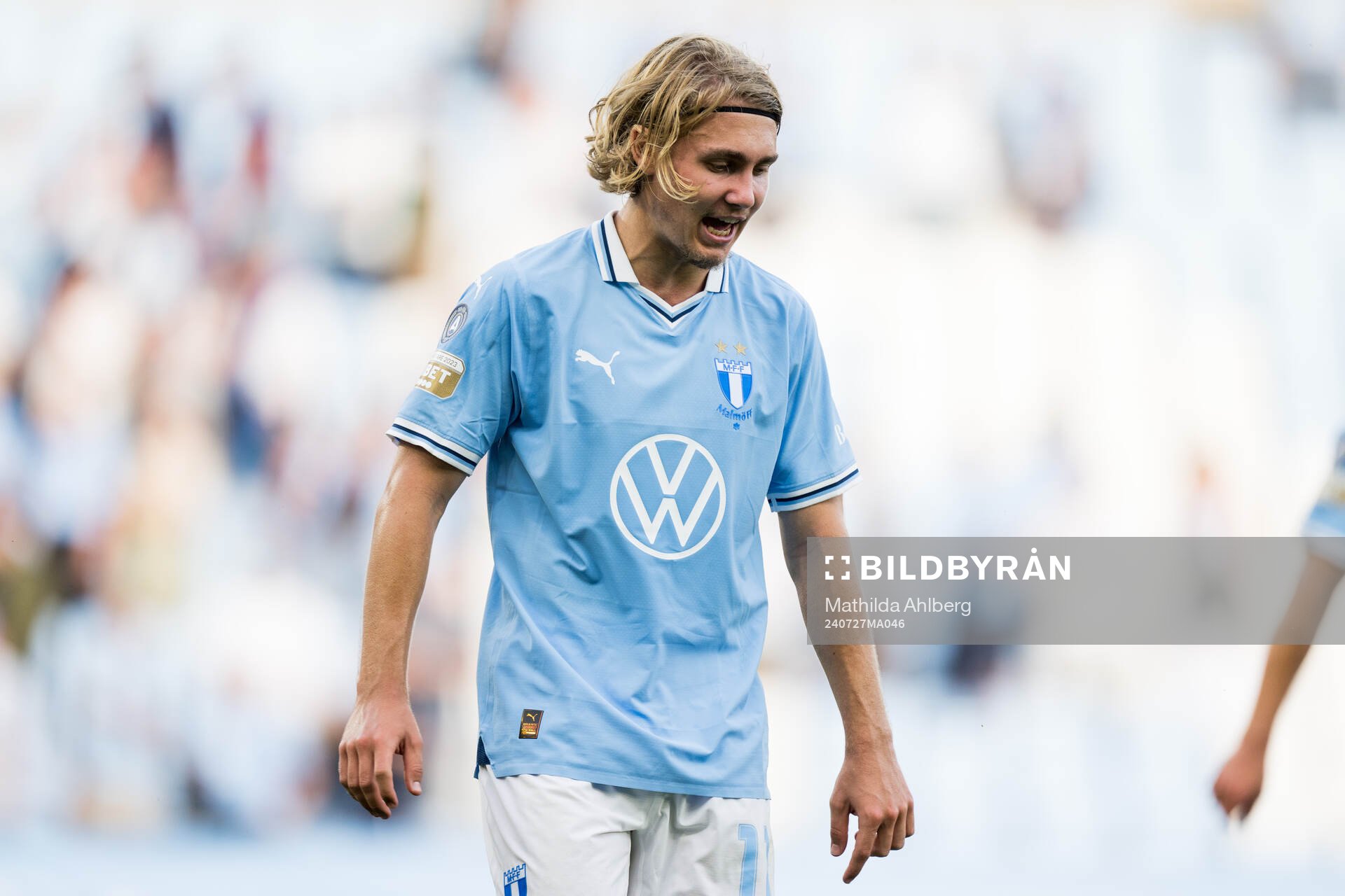 Malmö FFs Sebastian Nanasi deppar