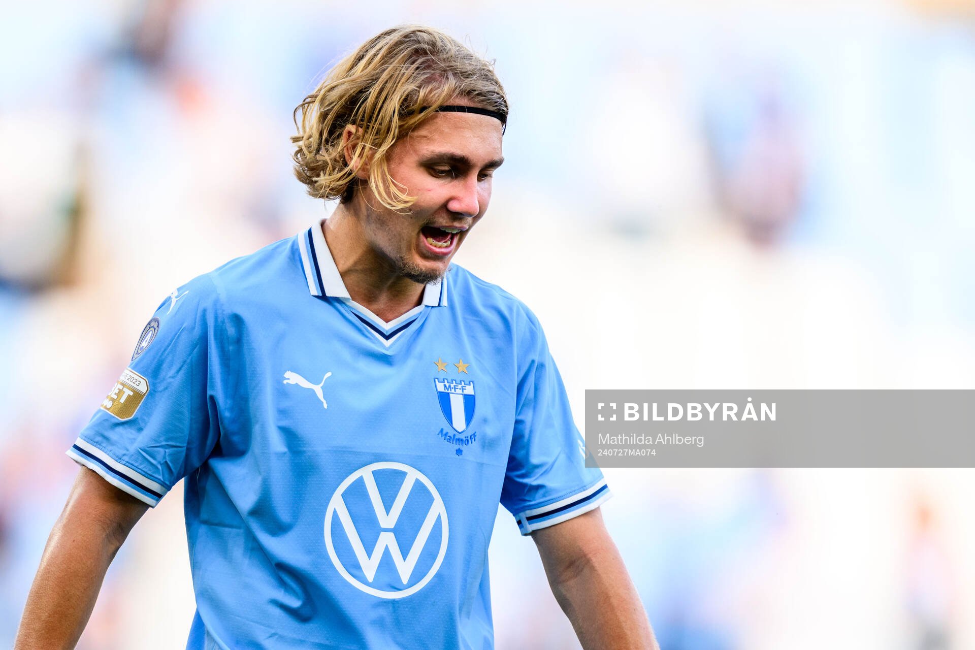 Malmö FFs Sebastian Nanasi deppar
