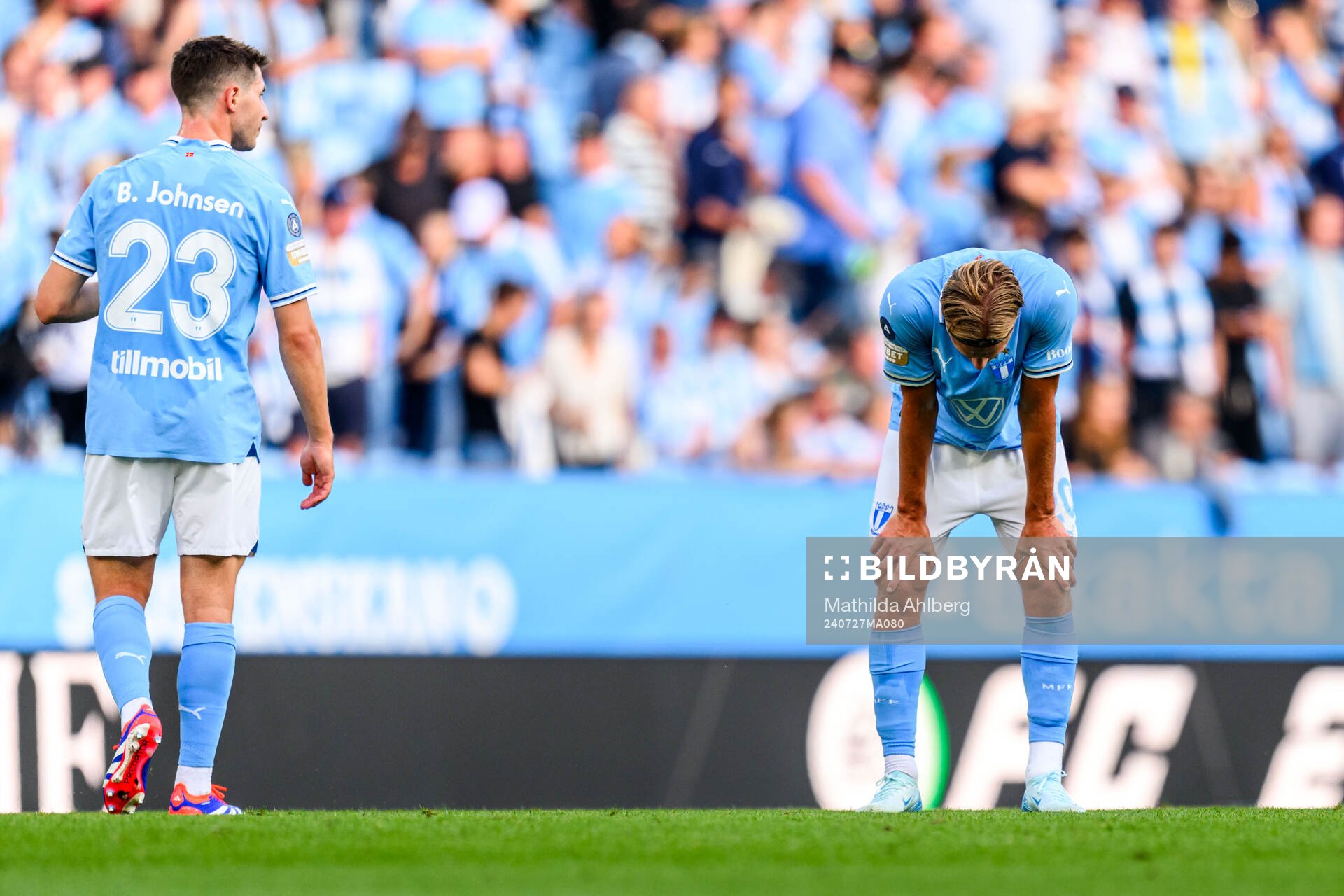 Malmö FFs Lasse Berg Johnsen och Erik Botheim deppar