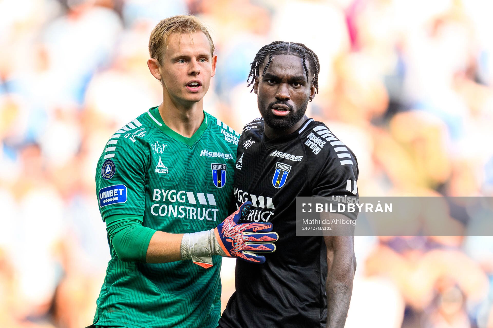 Sirius målvakt Jakob Tånnander och Patrick Nwadike
