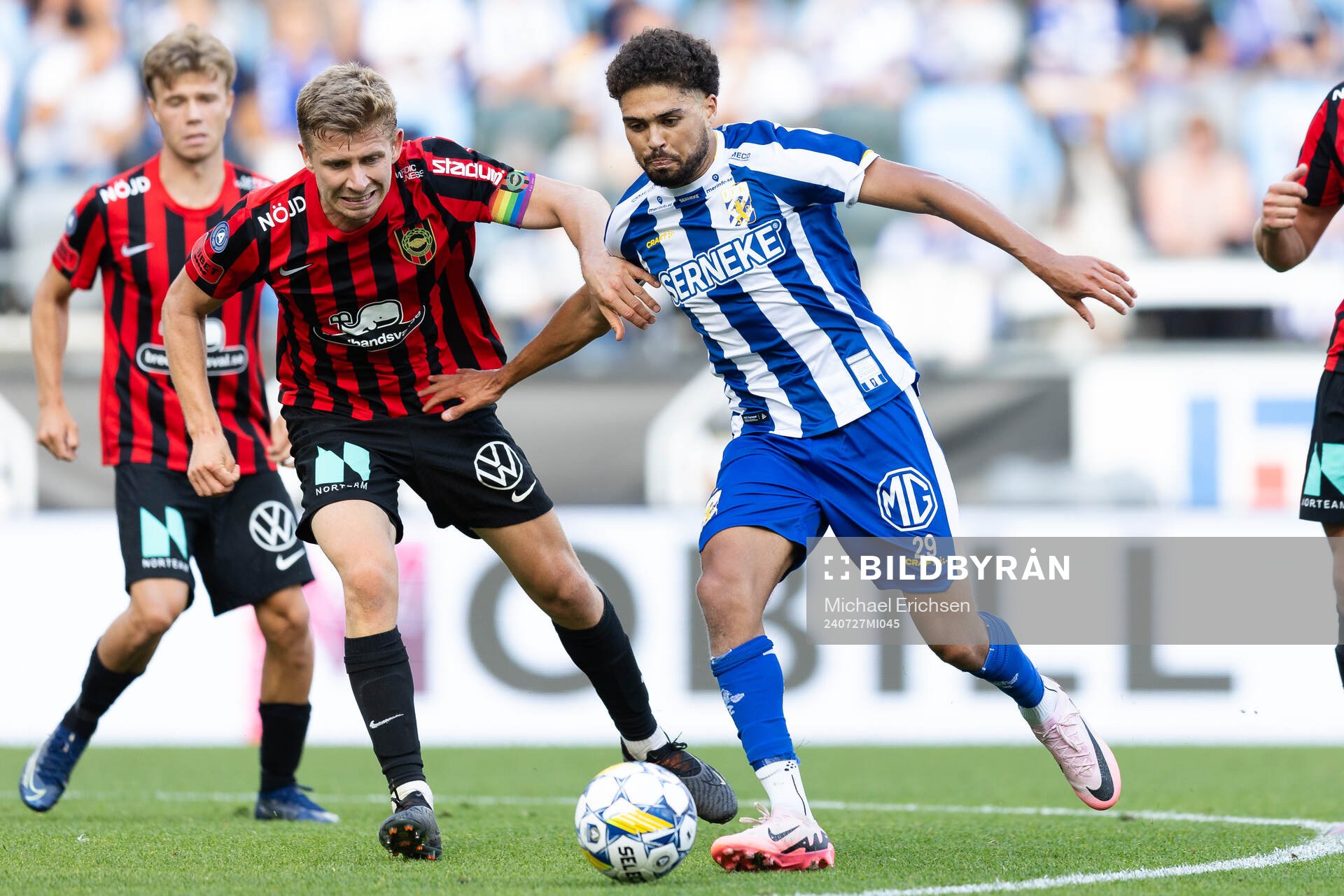 Brommapojkarnas Ludvig Fritzson och IFK Göteborgs Thomas