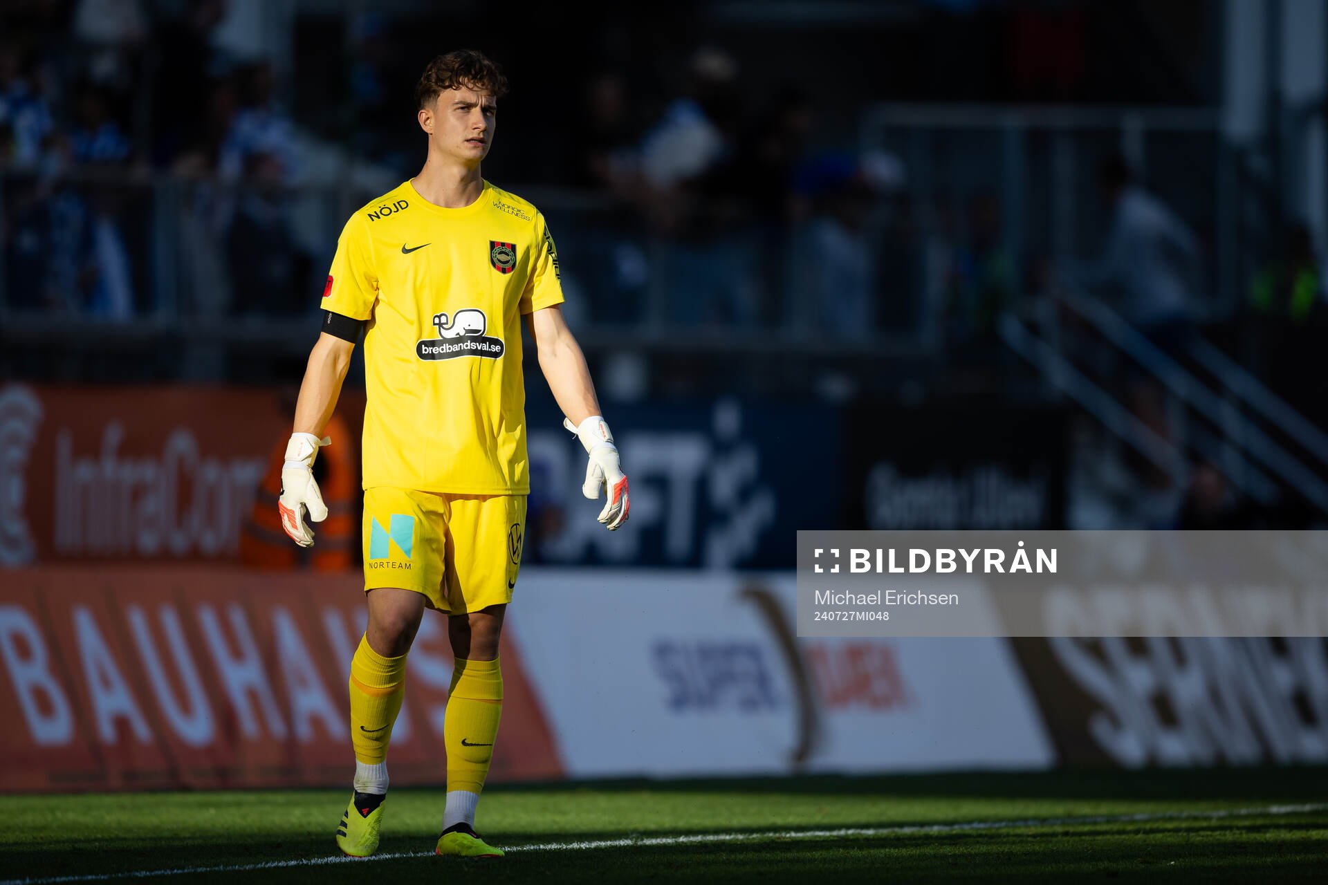 Brommapojkarnas målvakt Fabian Mrozek