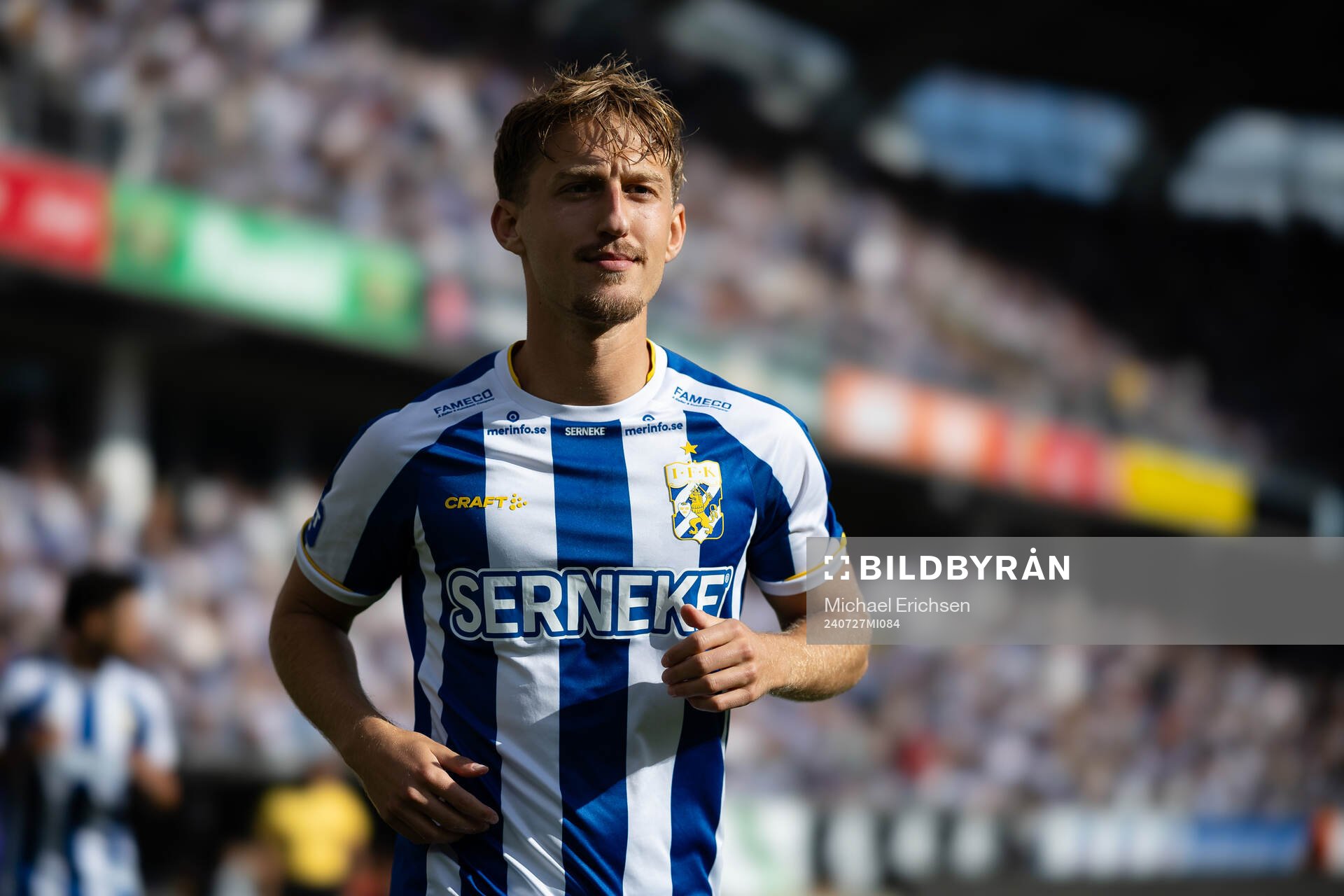 IFK Göteborgs Arbnor Mucolli innan fotbollsmatchen i Allsvenskan mellan IFK Göteborg och Brommapojkarna den 27 juli 2024 i Göteborg.