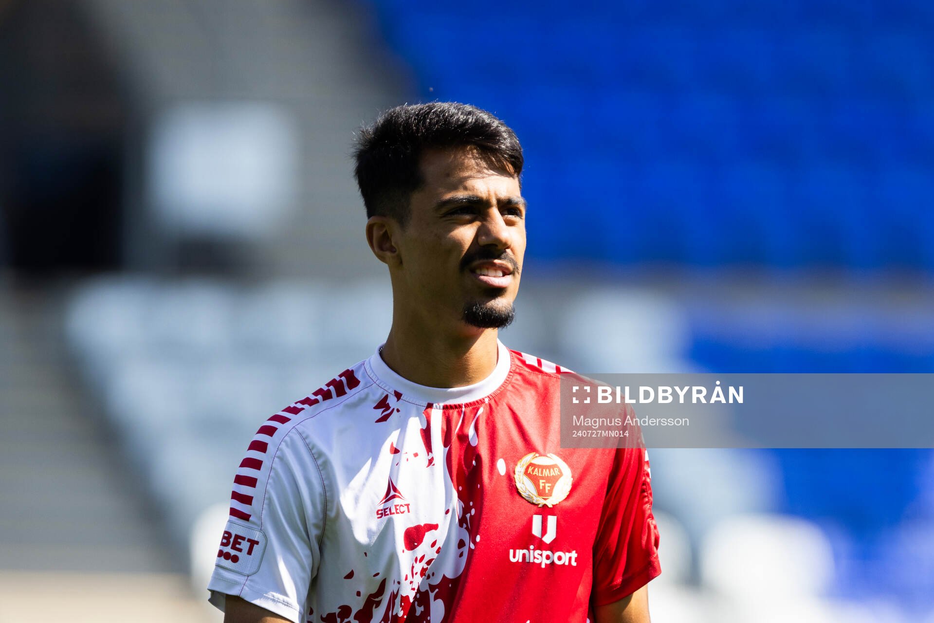 Kalmars Arash Motaraghebjafarpour på uppvärmningen
