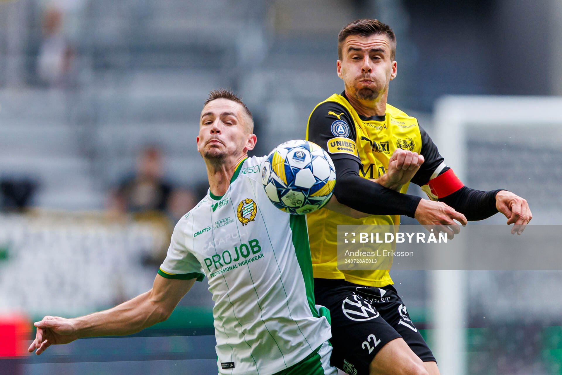Hammarbys Oscar Johansson Schellhas och Mjällbys Jesper