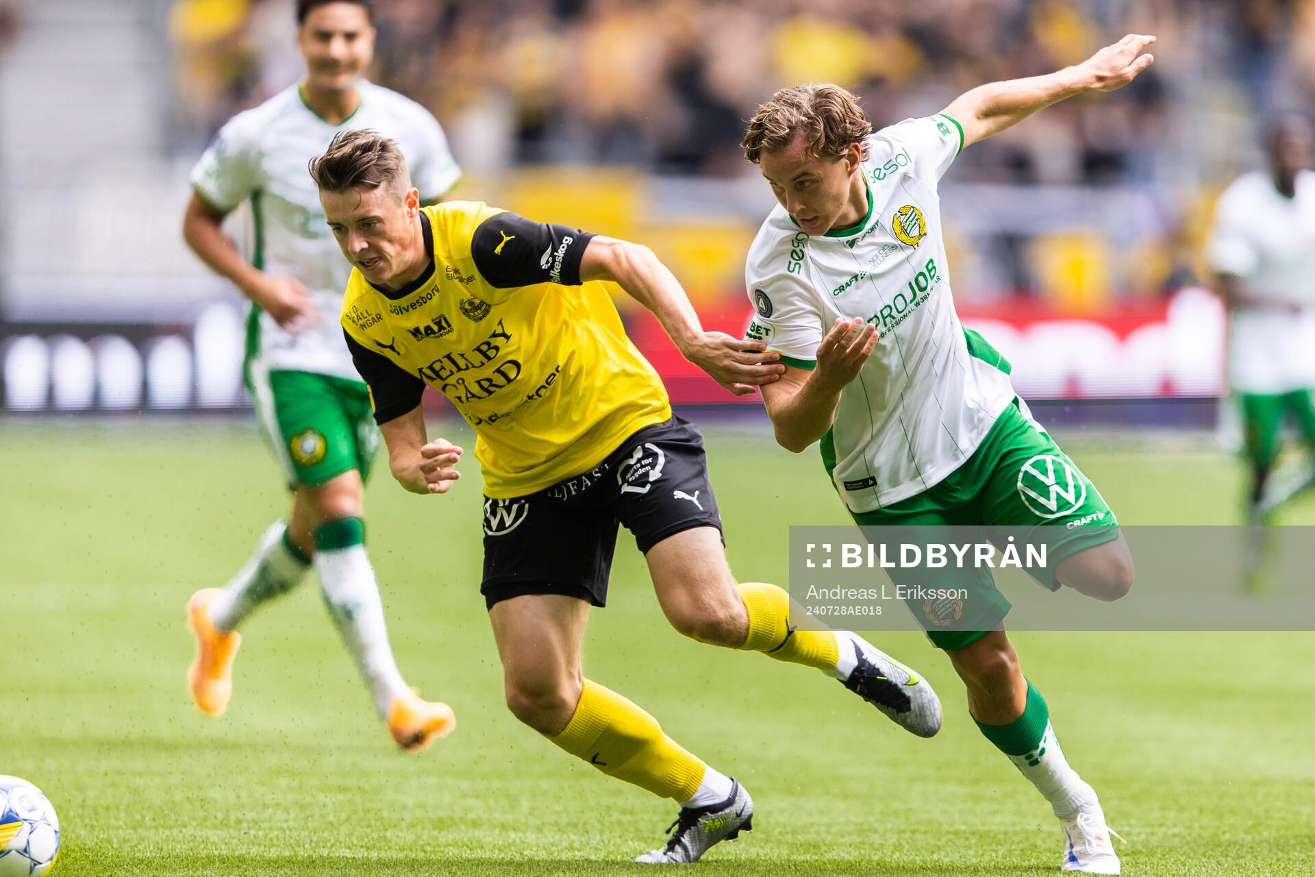 Mjällbys Elliot Stroud och Hammarbys Hampus Skoglund