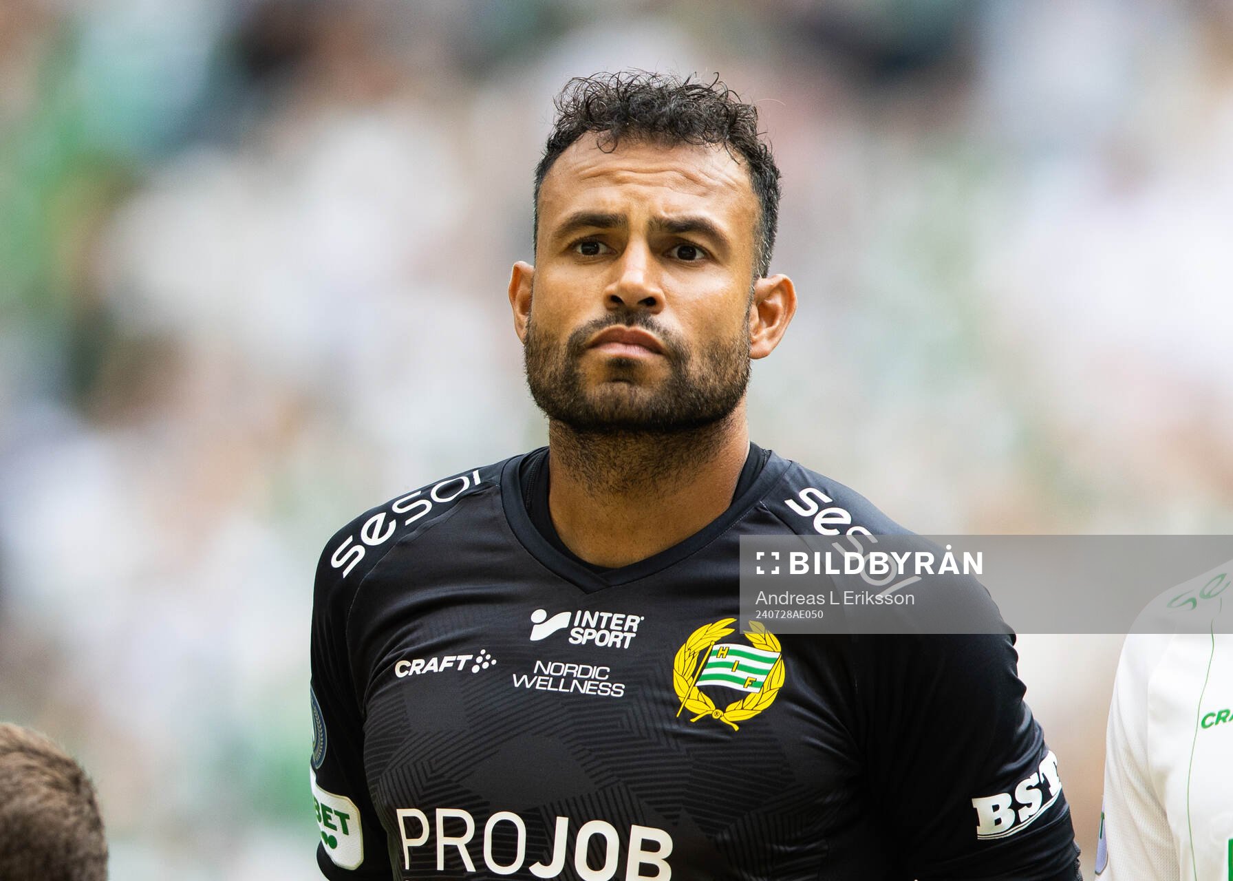 Hammarbys målvakt Warner Hahn innan fotbollsmatchen i