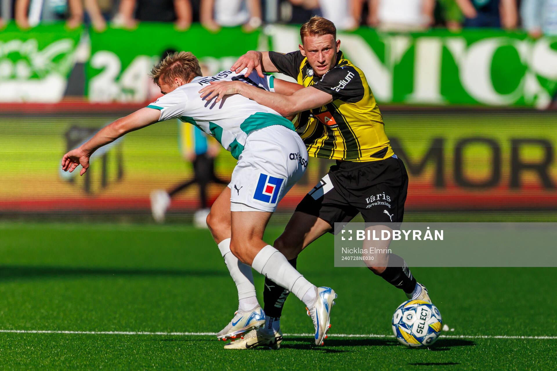 Västerås Jens Magnusson och Häckens Julius Lindberg