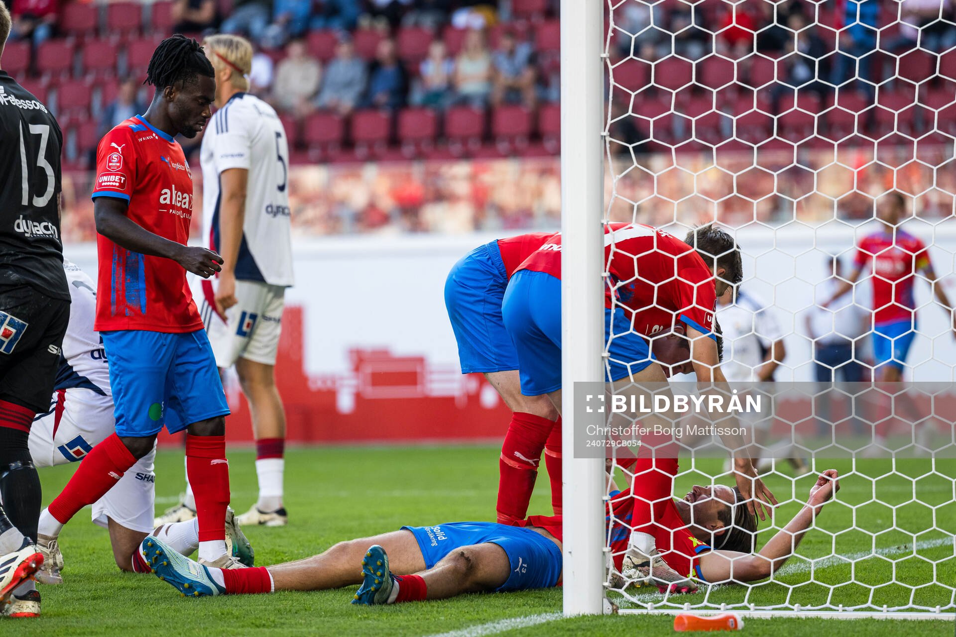 Helsingborgs Wilhelm Loeper jublar efter 2-0 under fotbollsmatchen i Superettan mellan Helsingborg och Öster den 29 juli 2024 i Helsingborg.