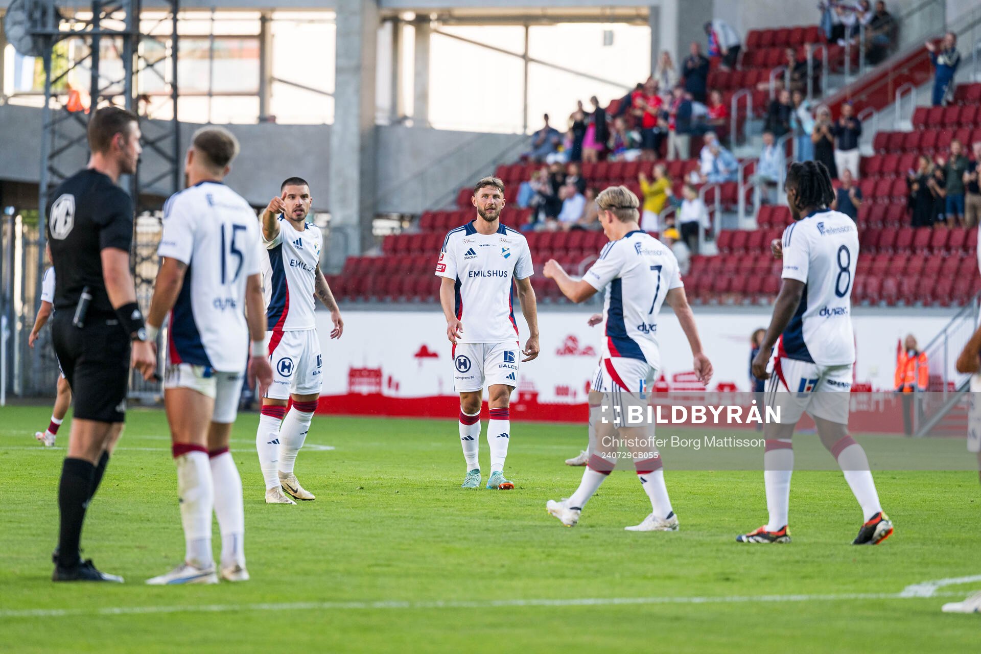 Östers Vladimir Rodic och Alibek Aliev deppar