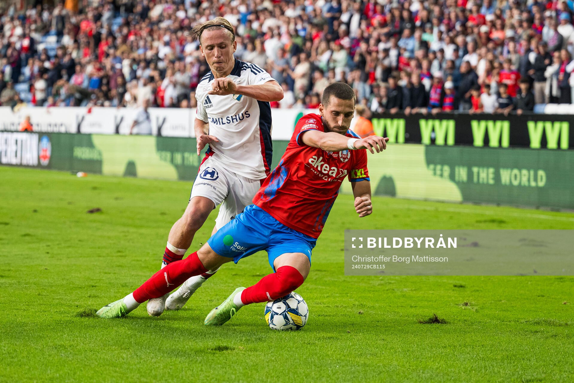 Östers David Seger och Helsingborgs Arian Kabashi