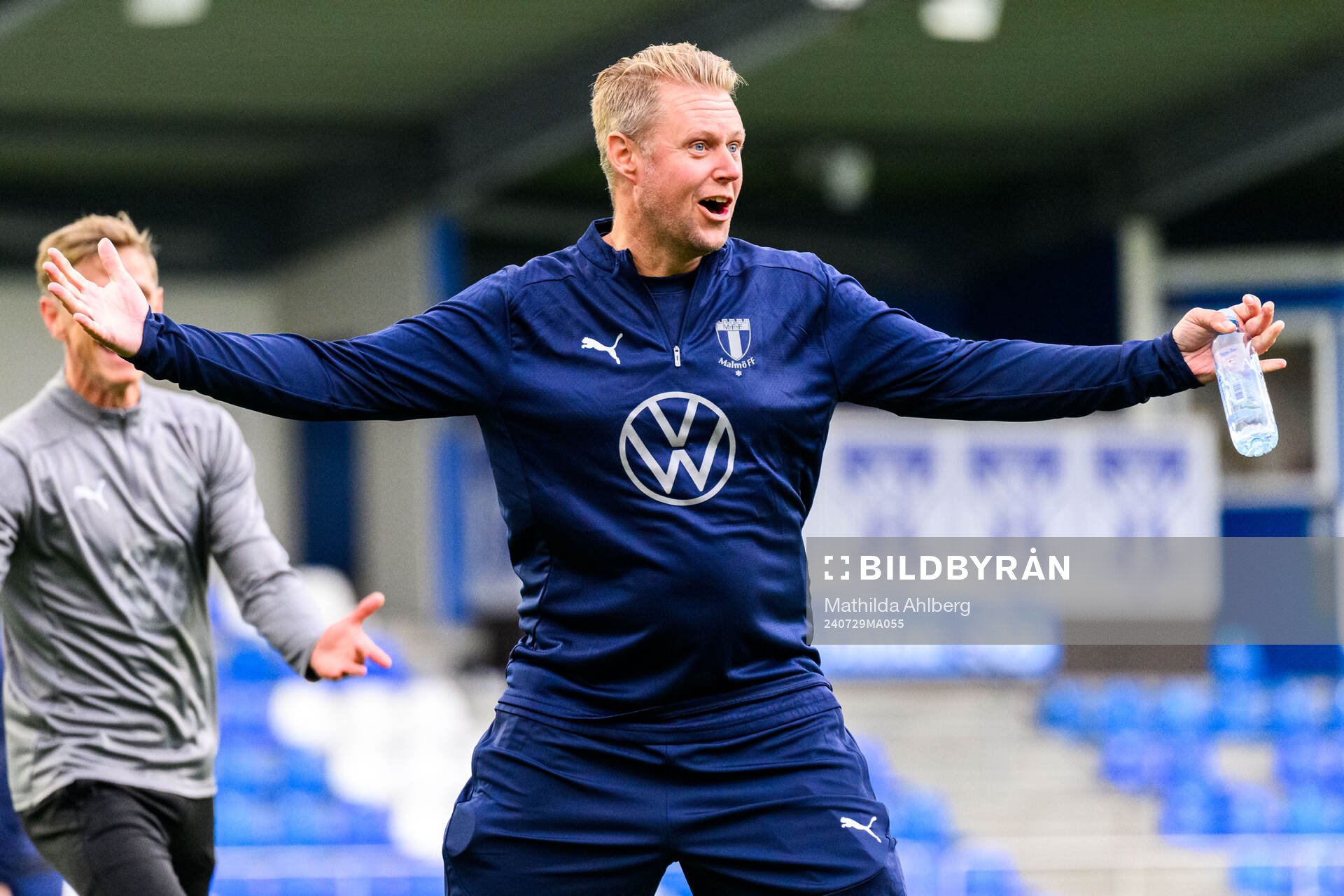 Physiotherapist Jesper Robertsson of Malmö FF