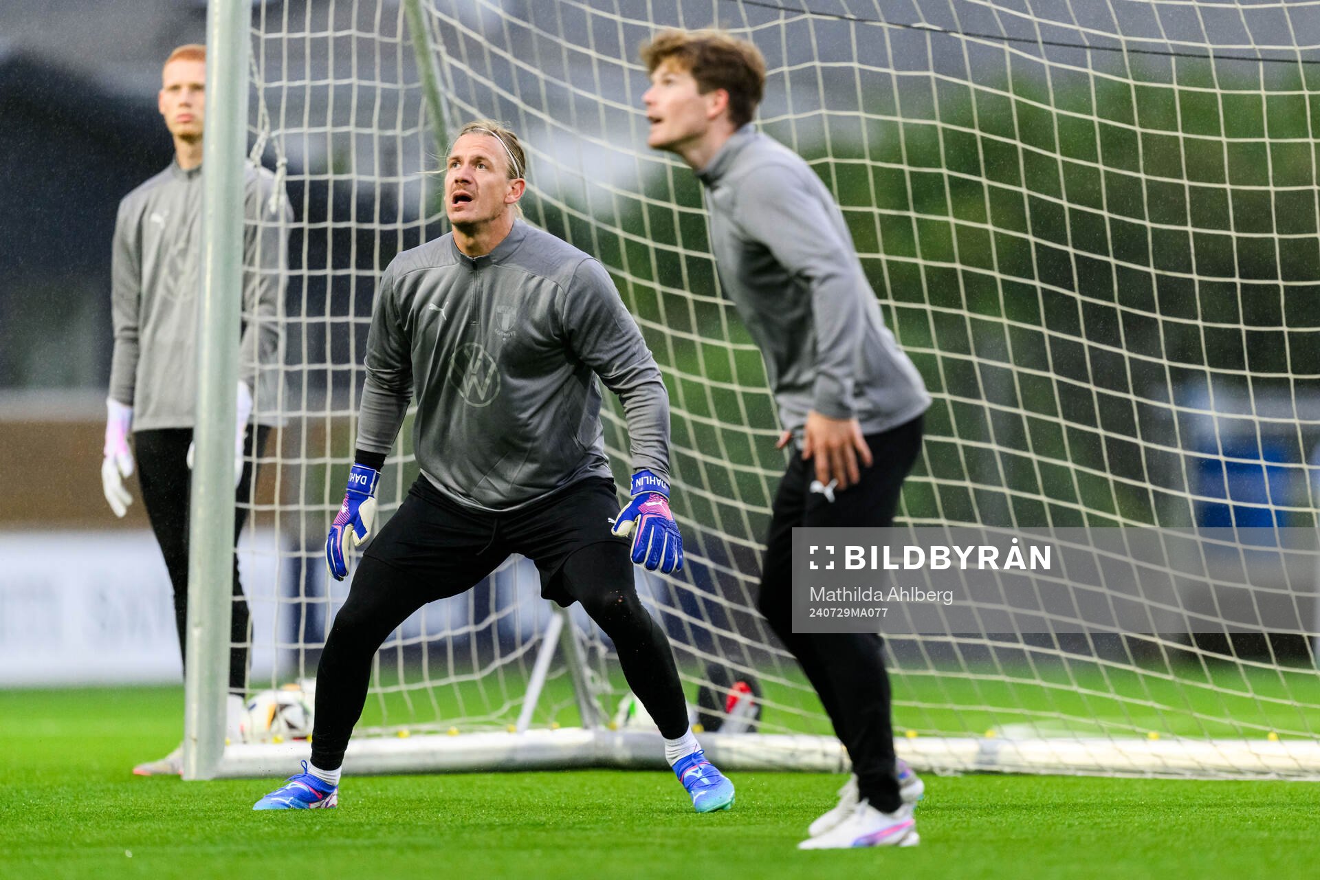 Goalkeeper Johan Dahlin and Oliver Berg