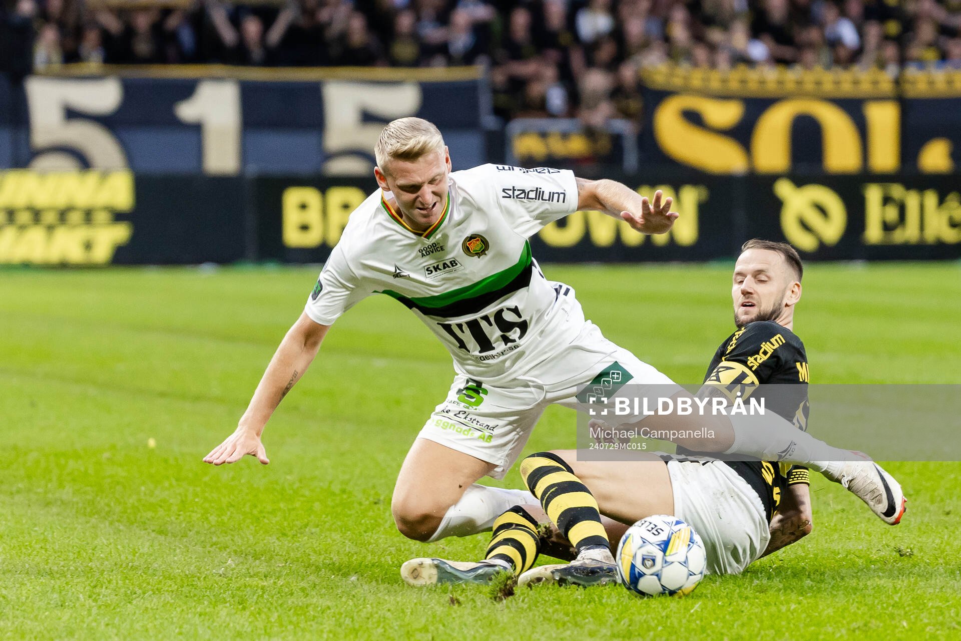 GAISs Joackim Åberg och AIKs Alexander Milosevic