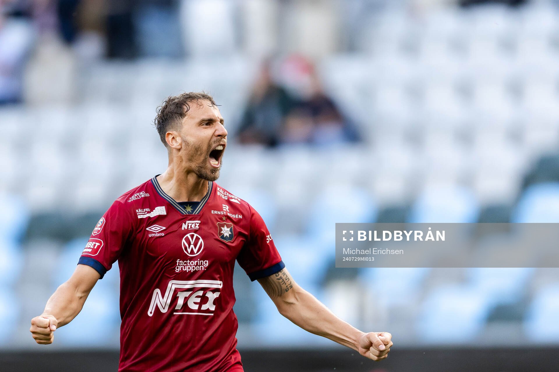 Örgrytes Jonathan Azulay jublar