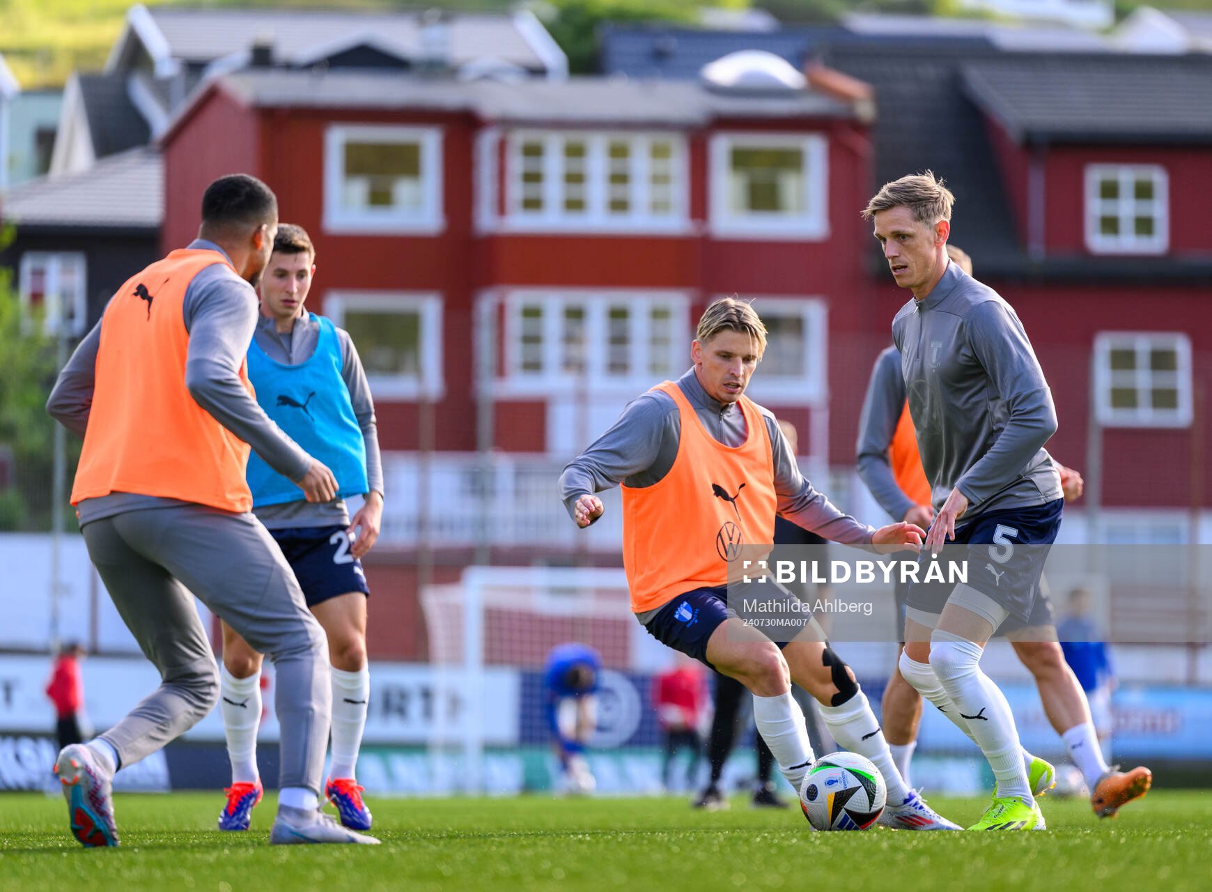 Jens Stryger Larsen and Søren Rieks of Malmö FF