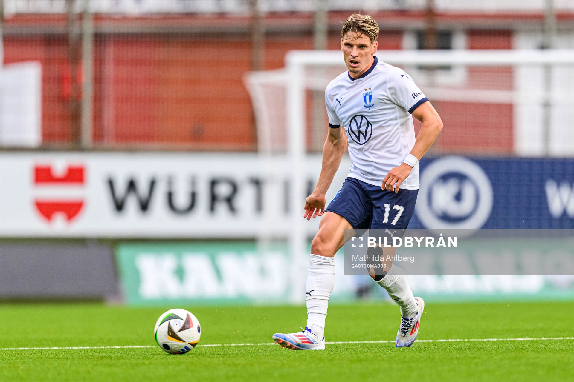 Jens Stryger Larsen of Malmö FF