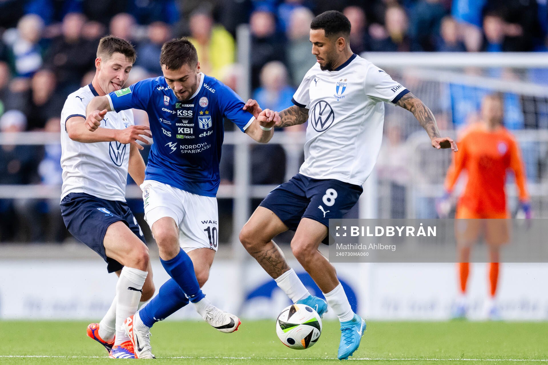 Lasse Berg Johnsen and Sergio Pena Flores of Malmö FF and