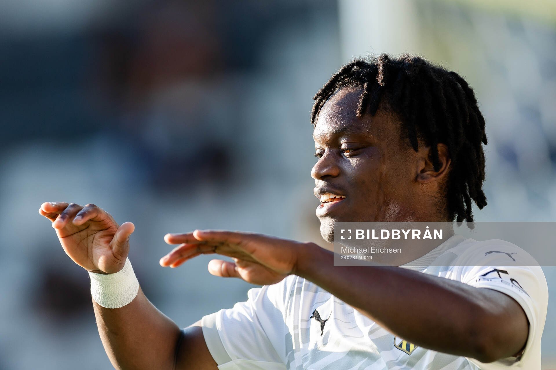 Jeremy Agbonifo of Häcken celebrates the 1-1 goal