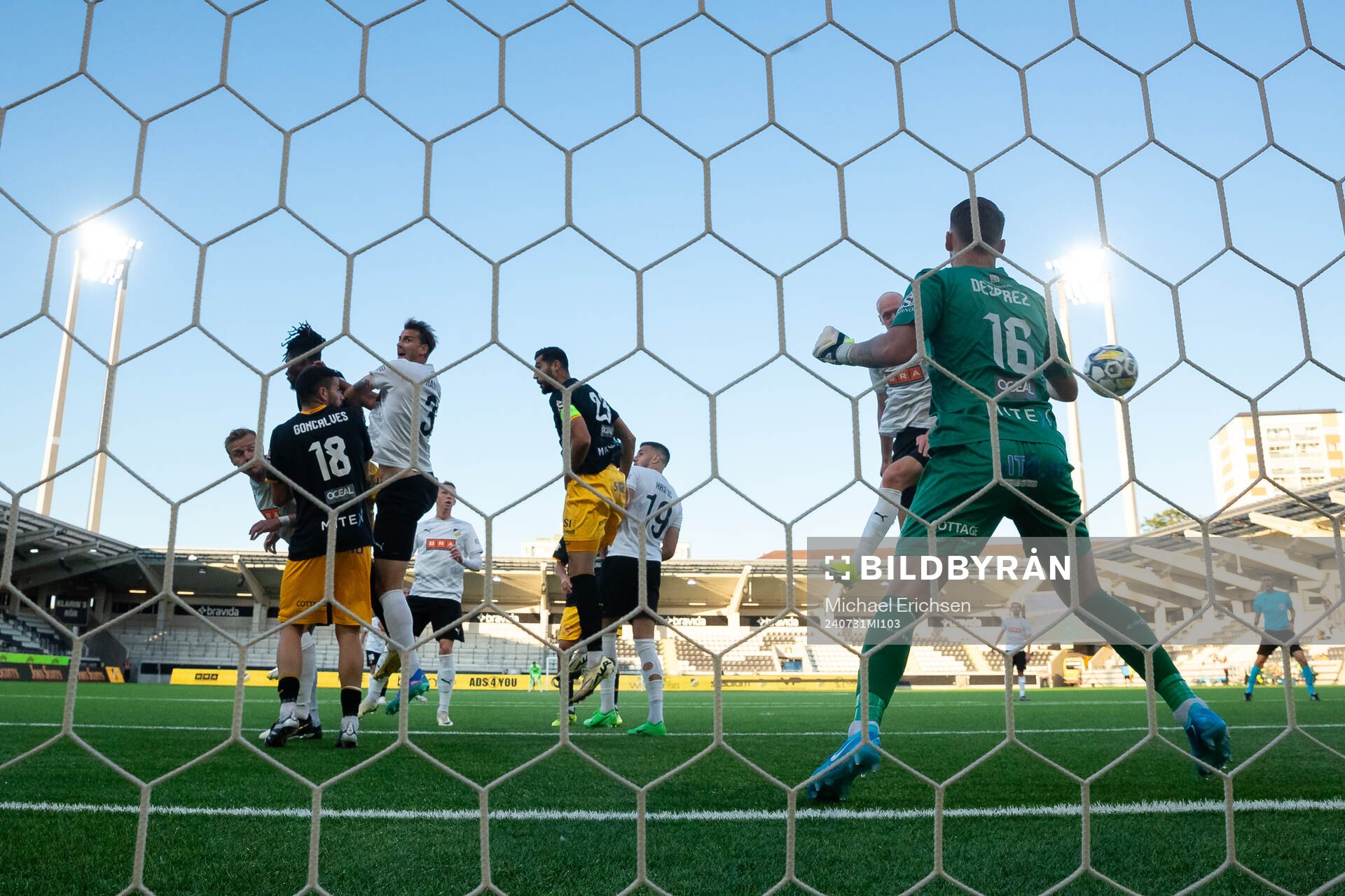 Johan Hammar of Häcken scores 6-1 with a header