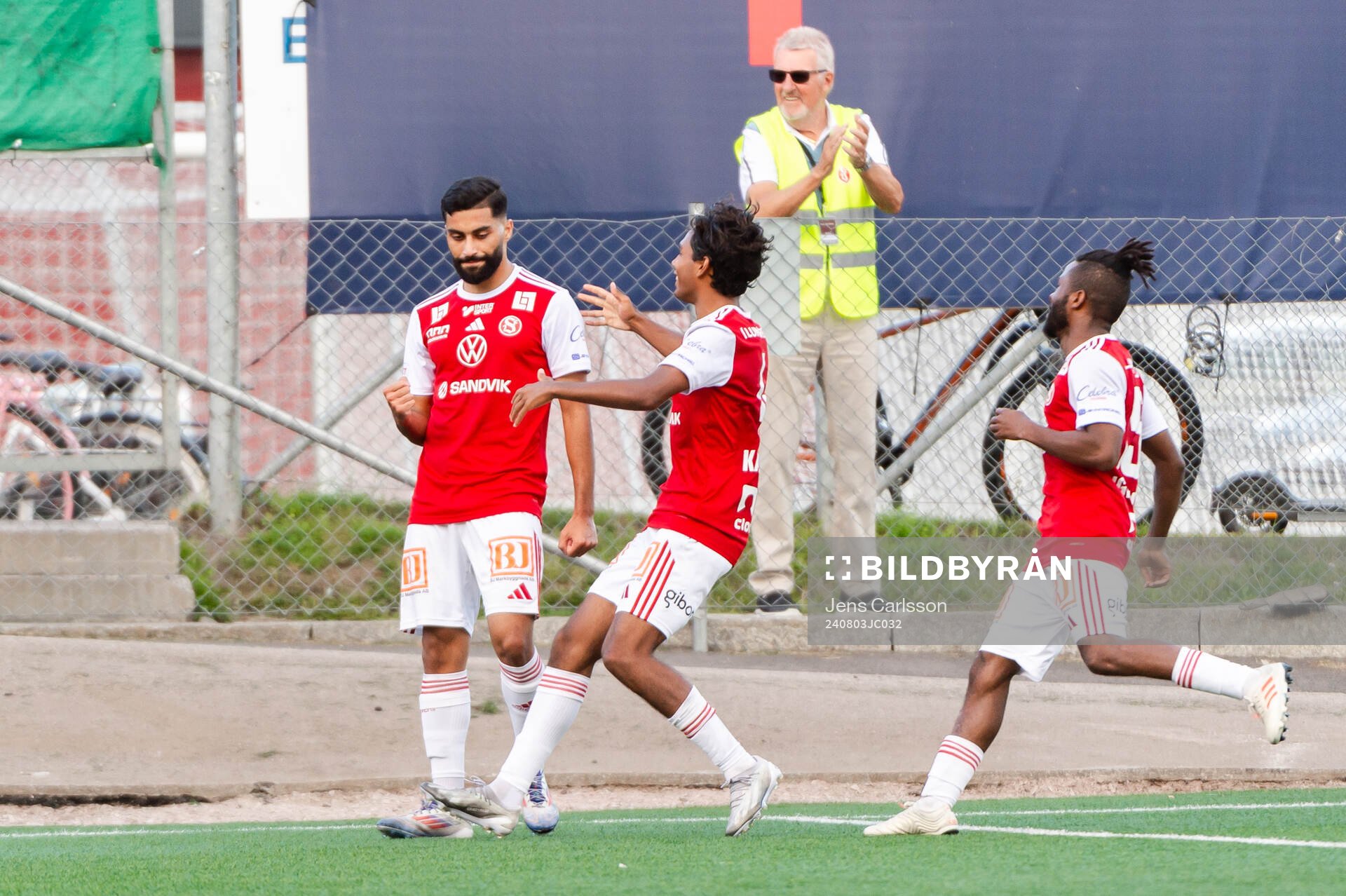 Sandvikens Amin Al-Hamawi jublar