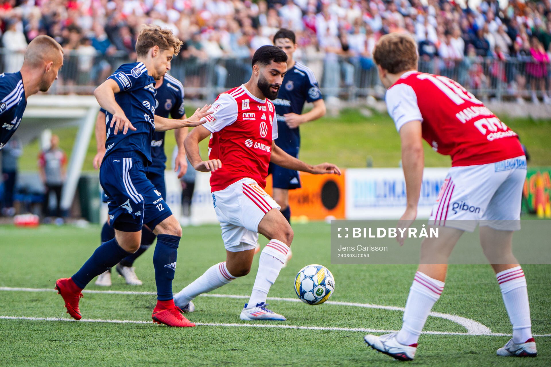 Gefles Henrik Bellman och Sandvikens Amin Al-Hamawi