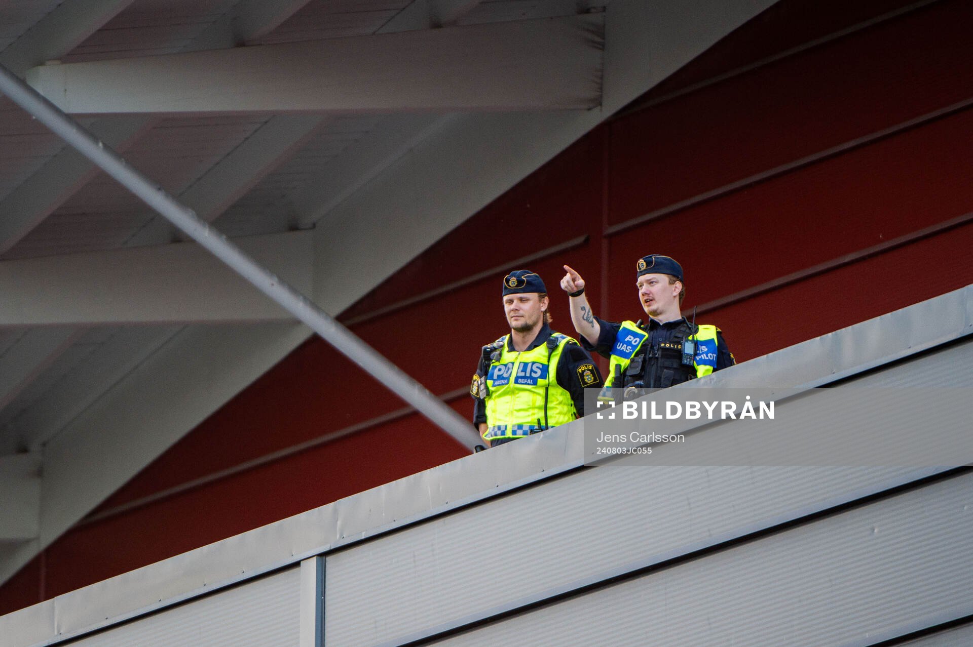 Poliser på taket