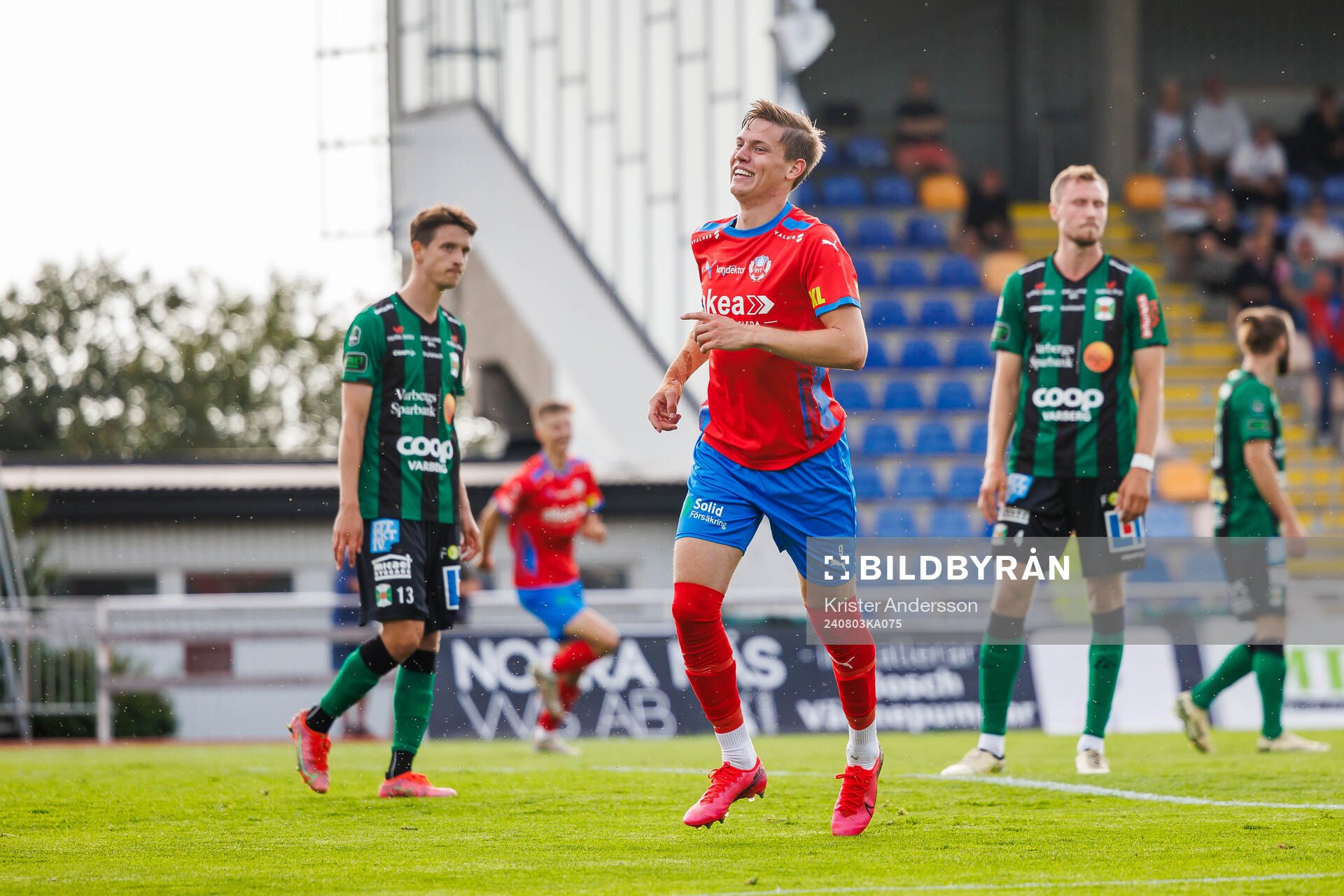 Helsingborgs Taylor Silverholt jublar
